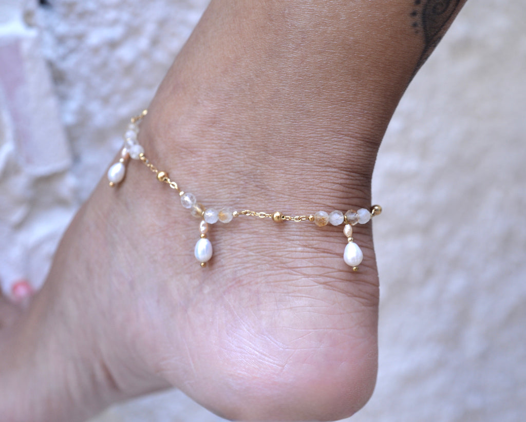 Chaîne de cheville Céline - Citrine et perles d’eau douce