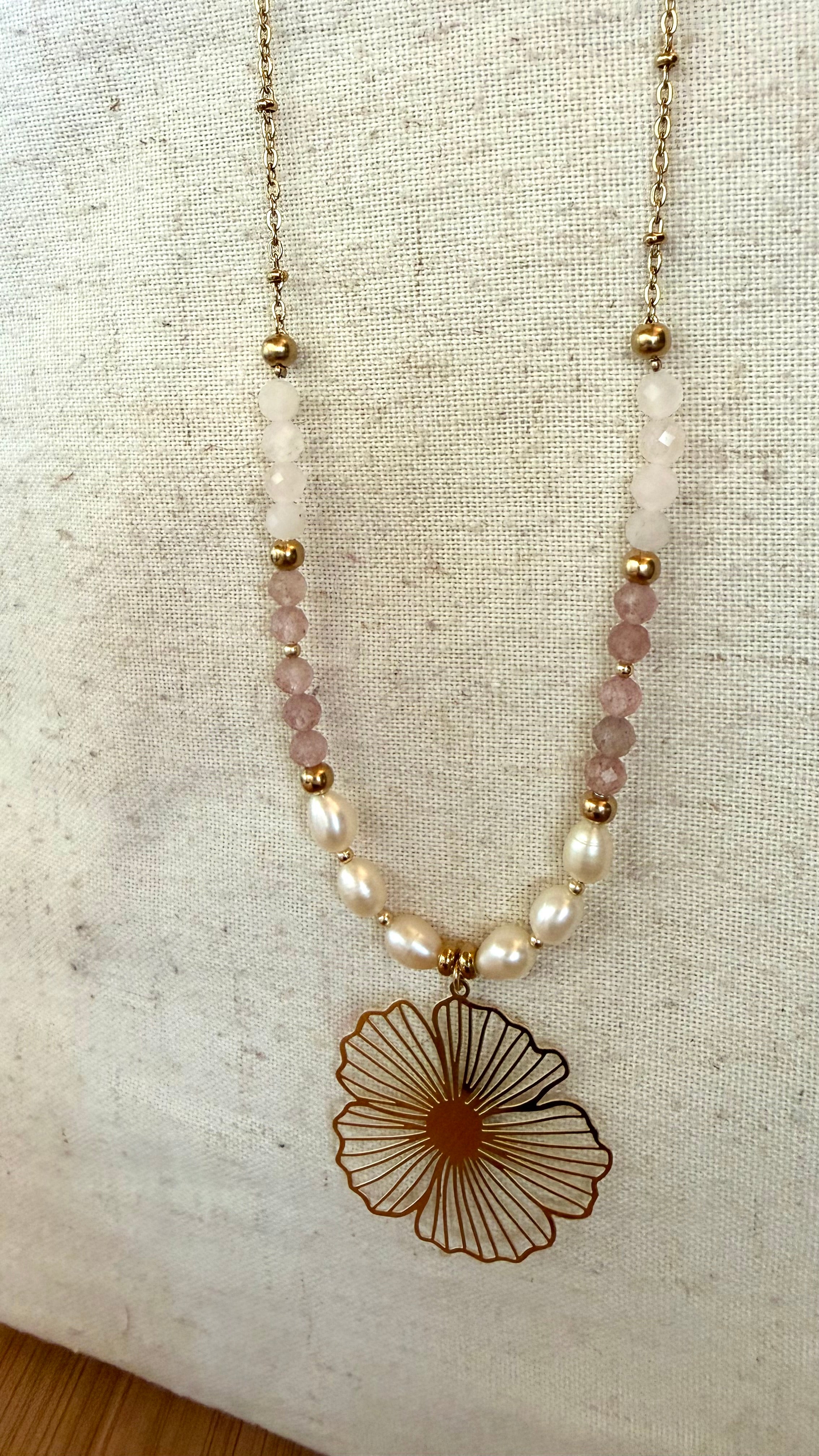 🌸 Collier Éloria - Quartz rose - Quartz Fraise - Perles d'eau douce