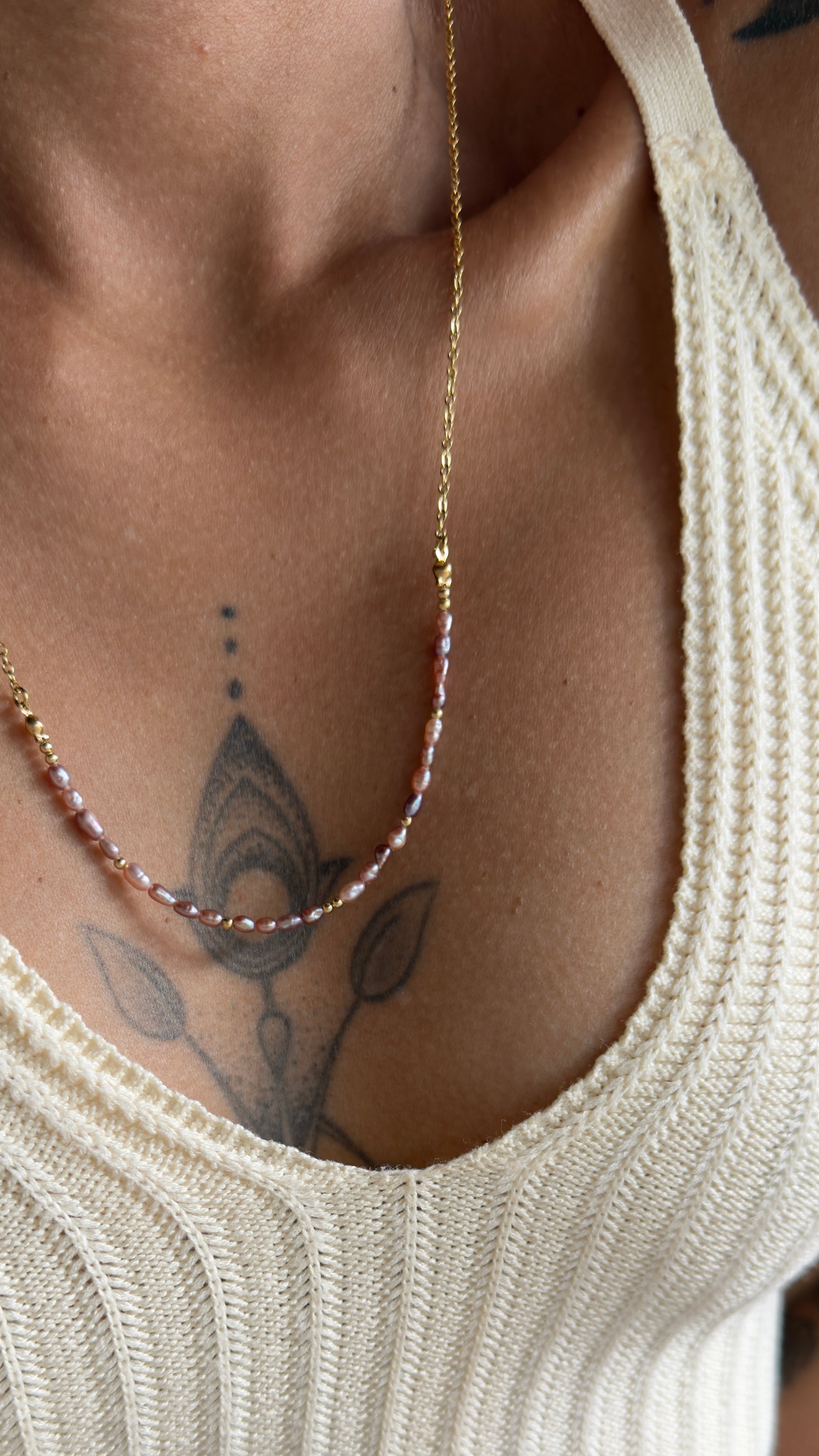 Collier Riviera minimaliste avec mini perles d’eau douce crème – Lunéa