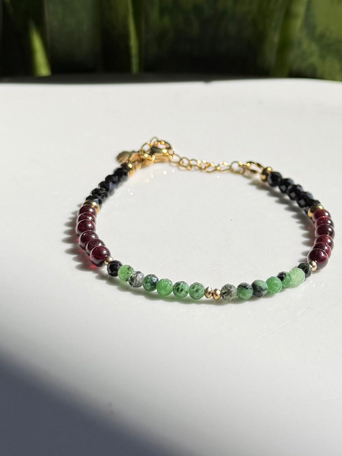 Bracelet Grenat - Zoisïte et Spinelle noire