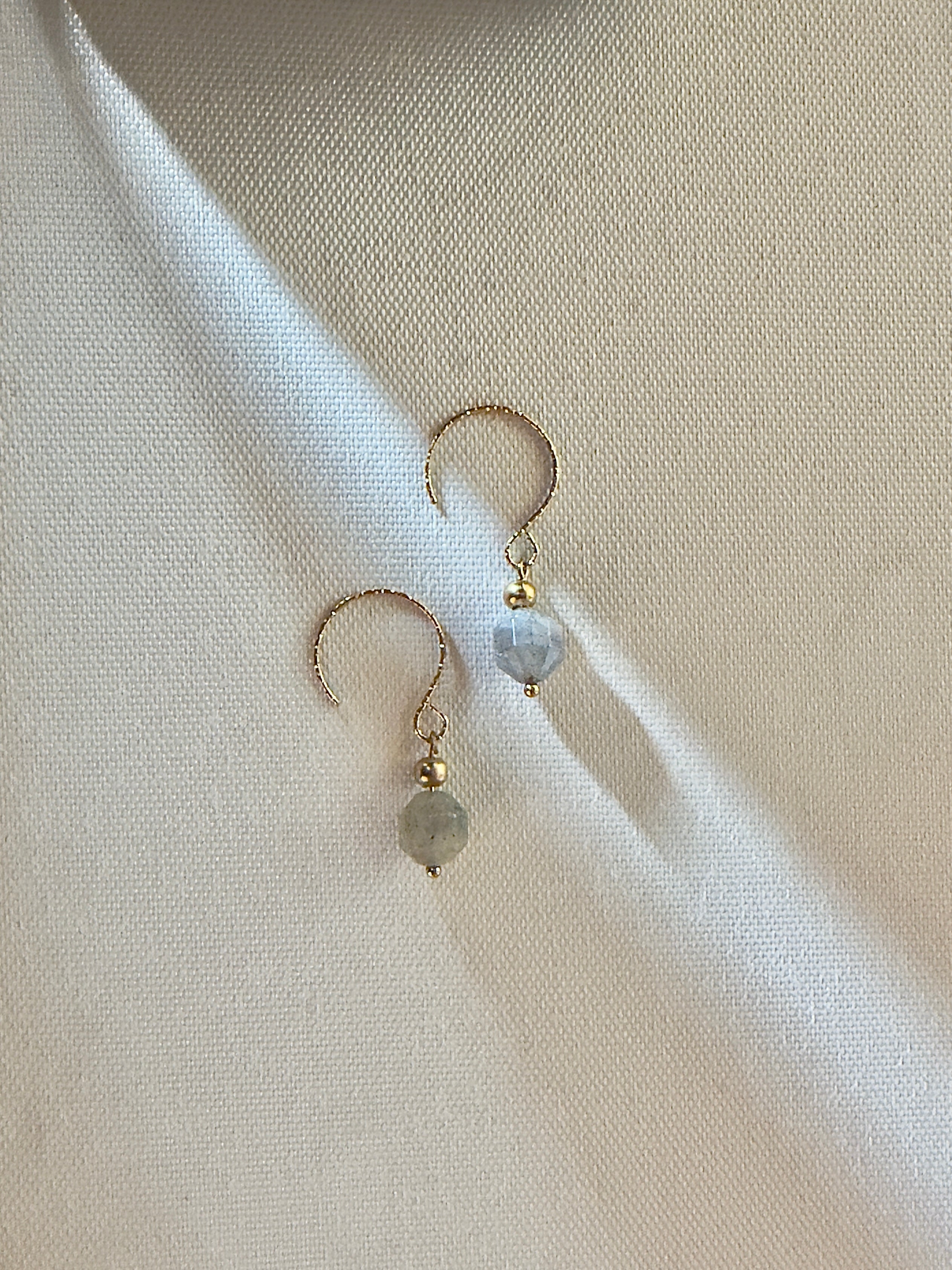 Les boucles Lauria - Labradorite