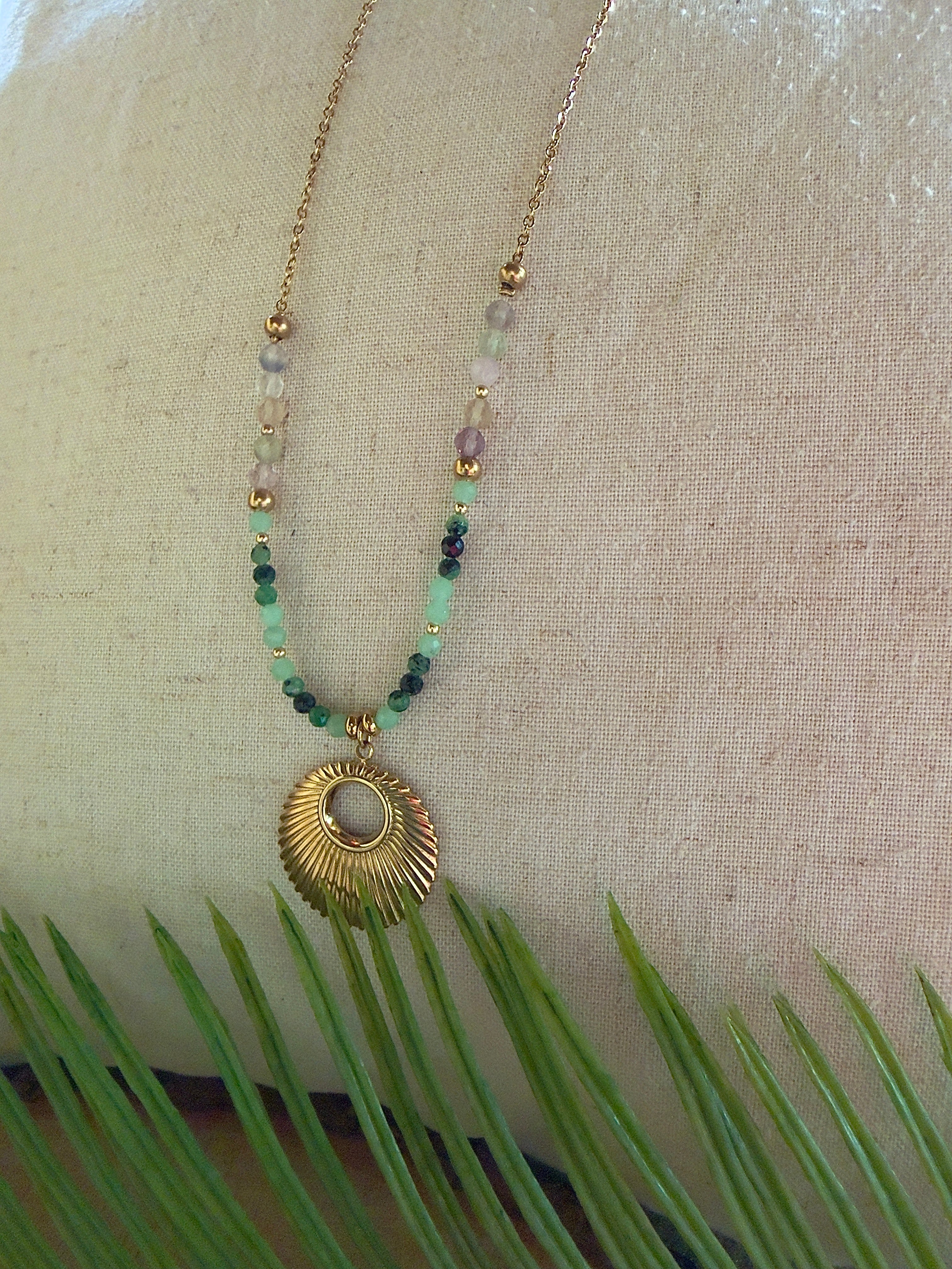 Collier Luma – Zoïsite, jade et fluorine