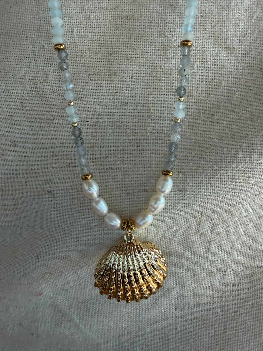 ✨ Collier Azura – Perles d’Eau Douce, Labradorite & Aigue-Marine