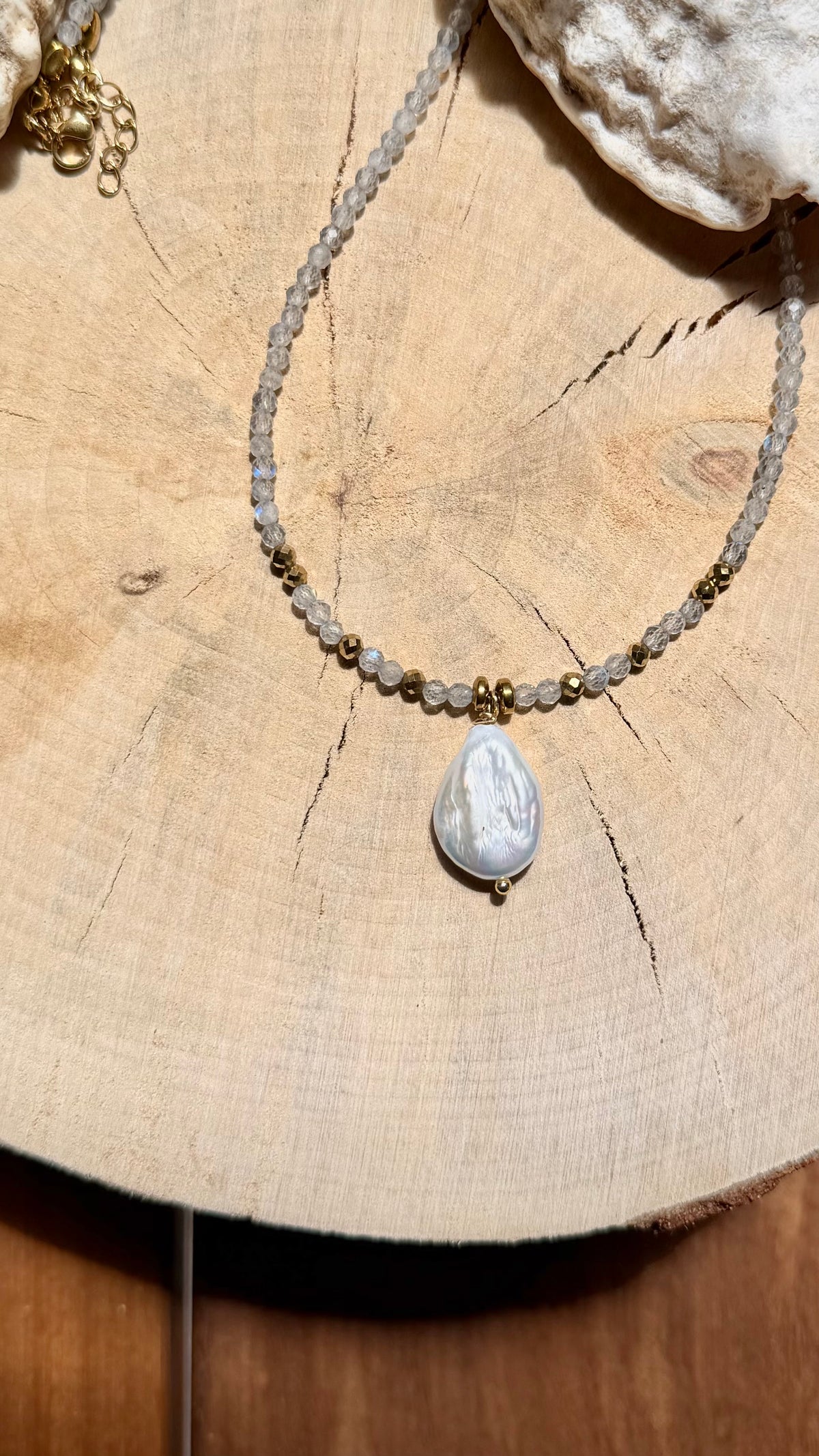 Collier Labradorite & Perle d’eau douce