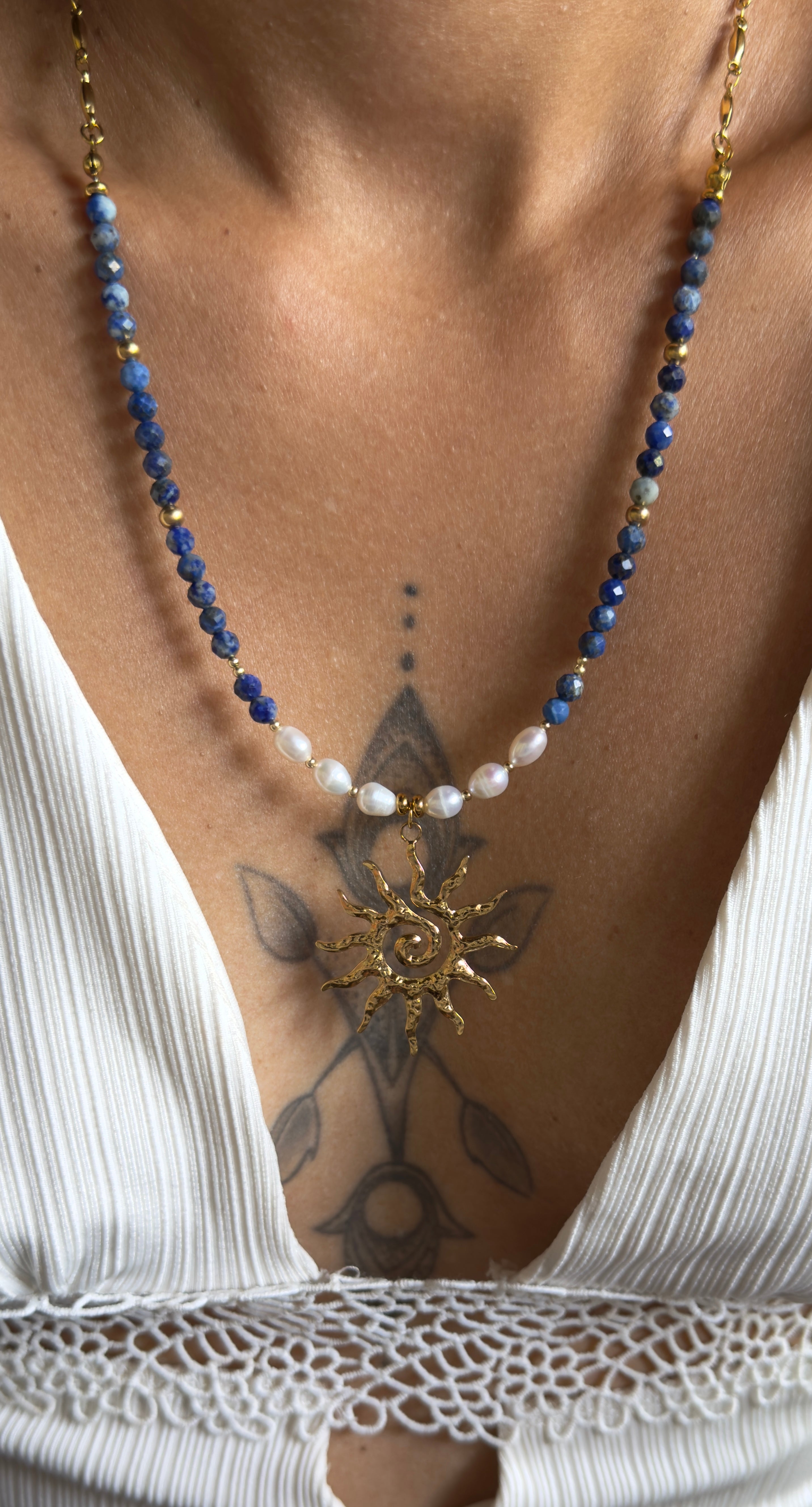 Collier Solea– Perles d’eau douce & Lapis-Lazuli- chaîne en acier inoxydable