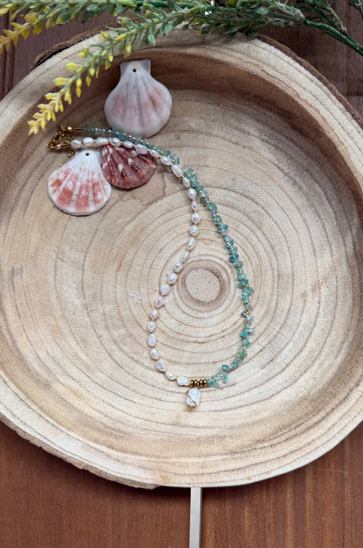 Collier Apatite Bleue & Perles d’Eau Douce – Perle