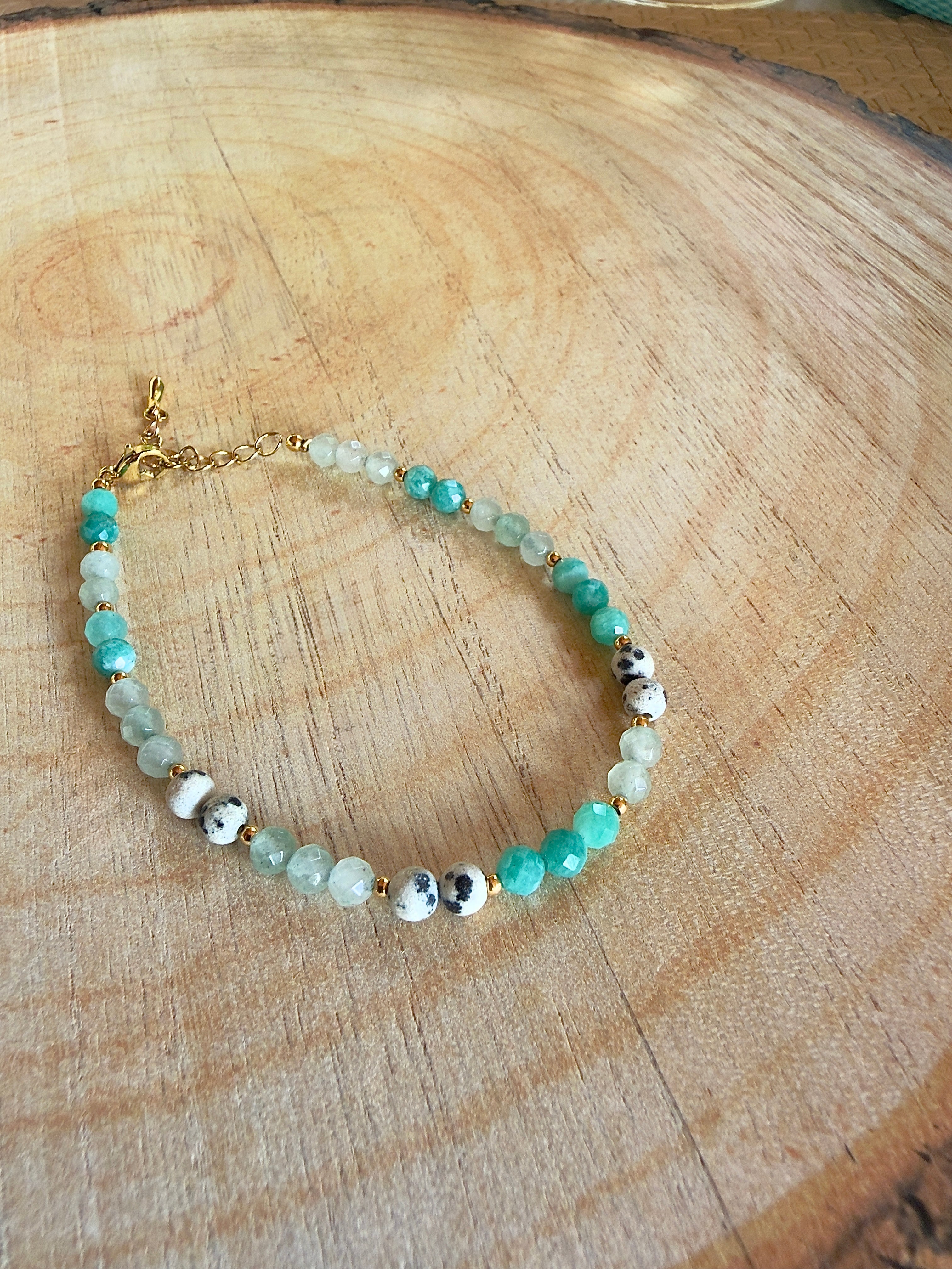 Bracelet en pierres naturelles jaspe dalmatien, amazonite et aventurine – Maïna
