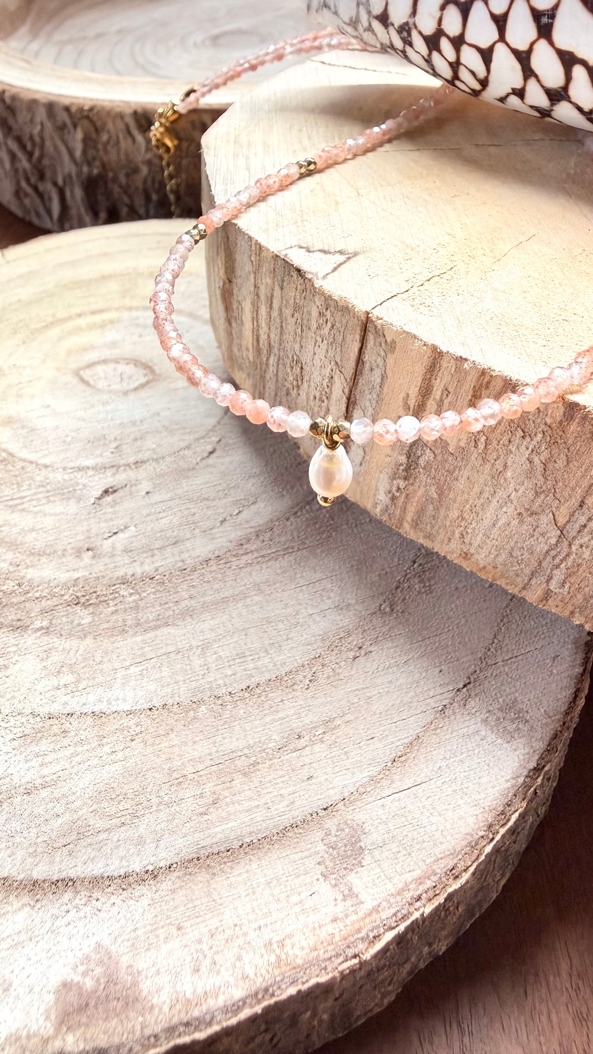 Collier Pierre du soleil & Perle d’eau douce