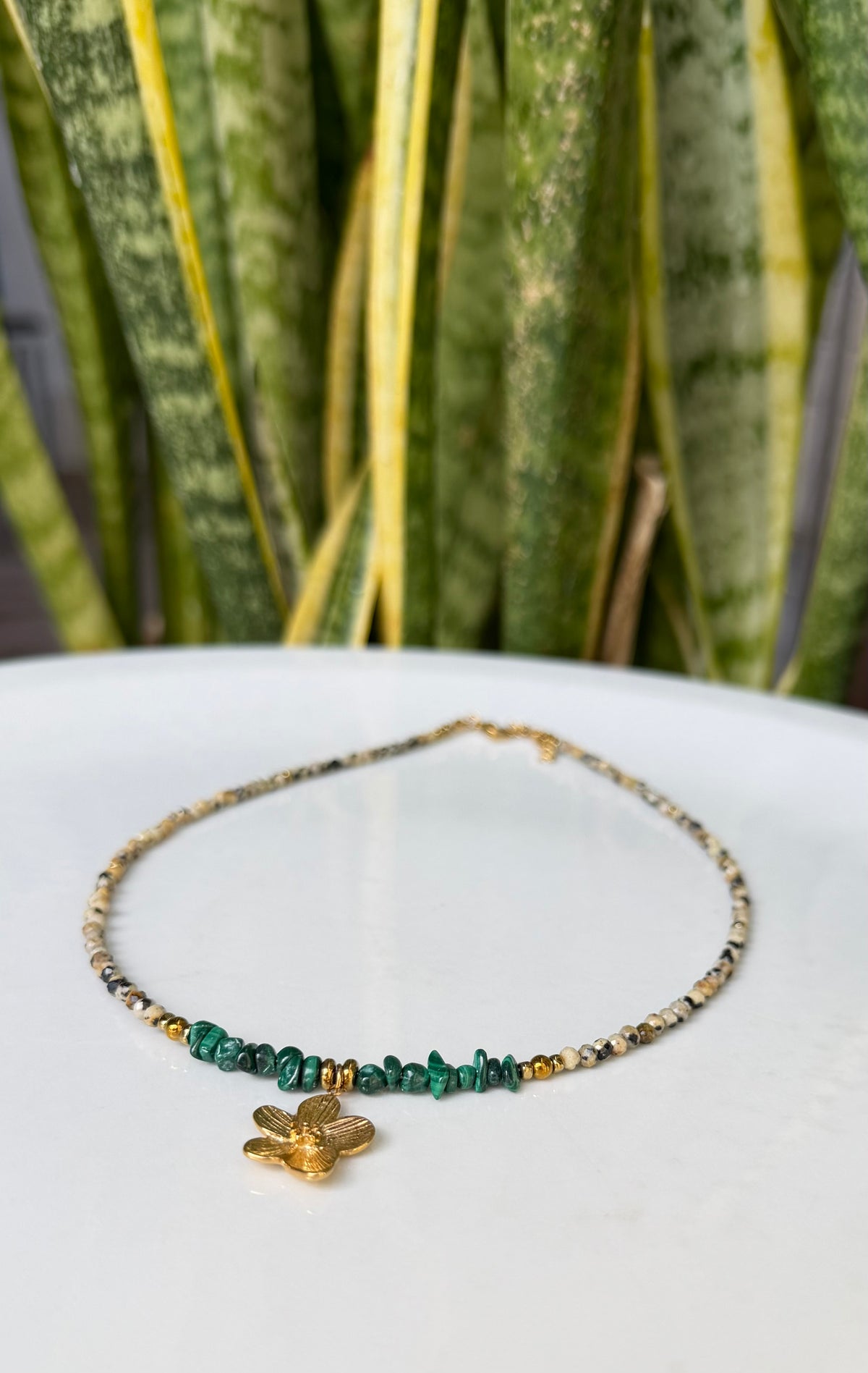 Collier Malachite & Jaspe Dalmatien – Mini Fleur