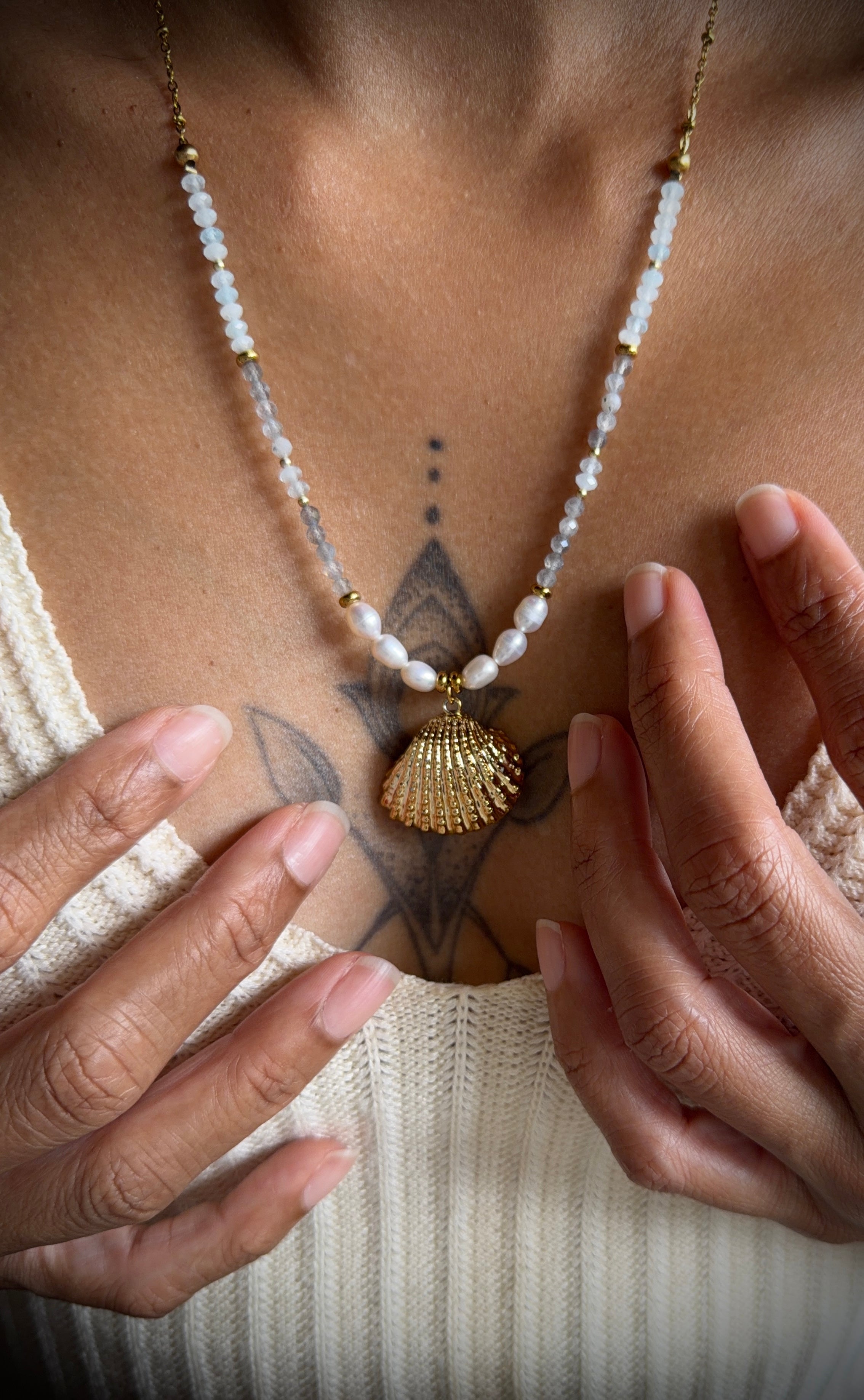 ✨ Collier Azura – Perles d’Eau Douce, Labradorite & Aigue-Marine