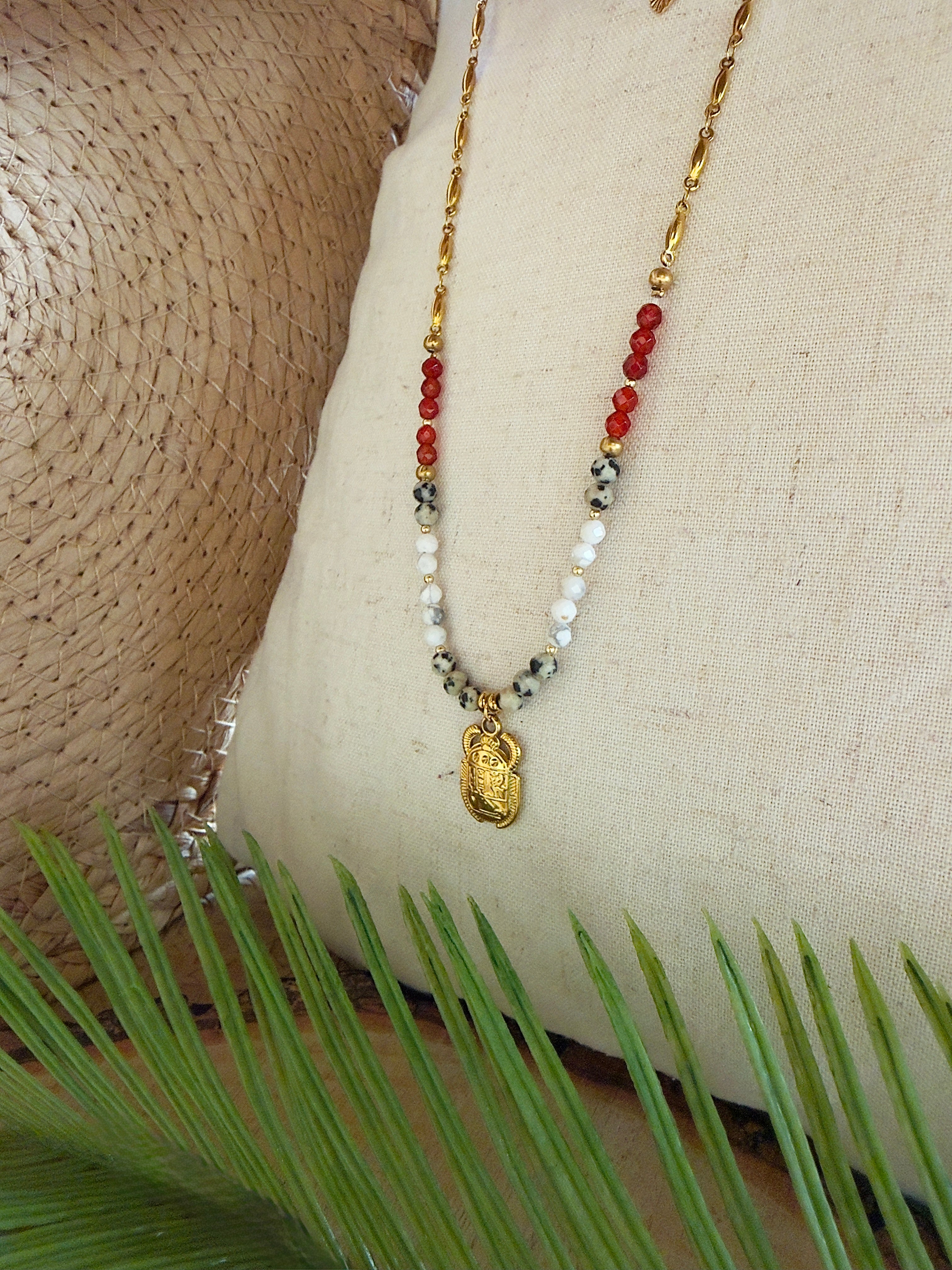 Collier Sora – Cornaline, jaspe dalmatien et howlite