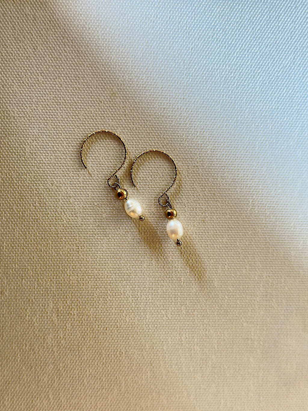 Les boucles Lya - Perles d'eau douce