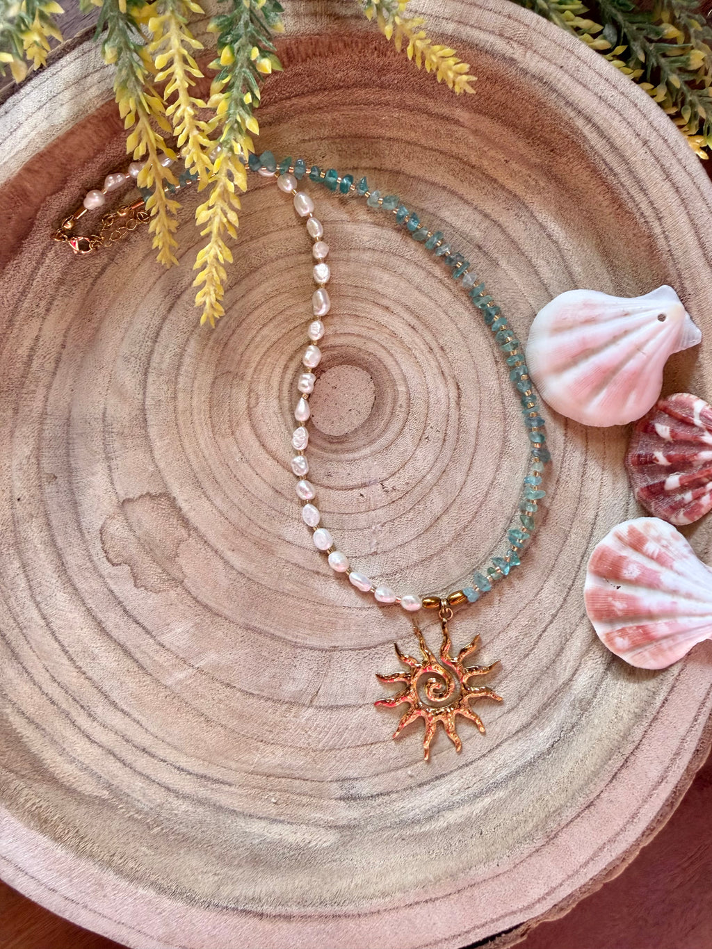 Collier Apatite Bleue & Perles d’Eau Douce – Soleil