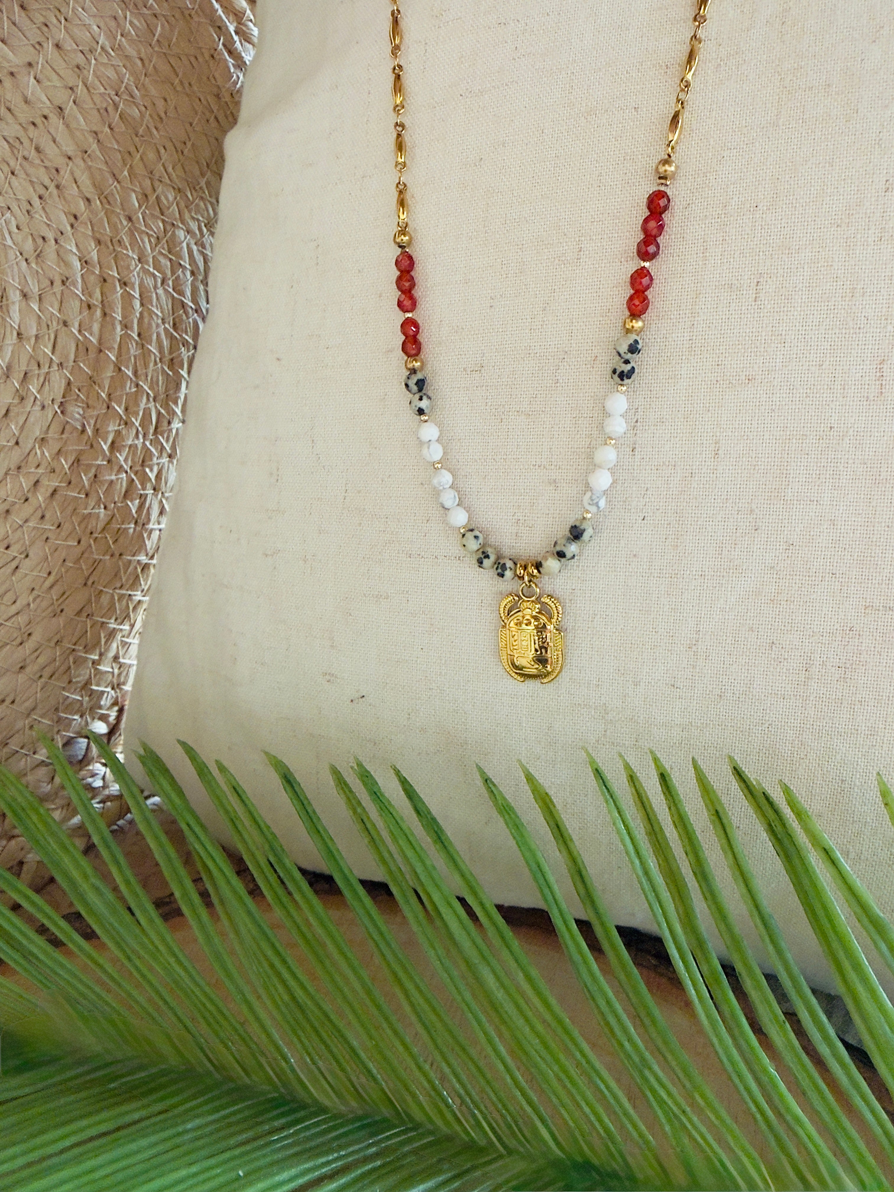 Collier Sora – Cornaline, jaspe dalmatien et howlite