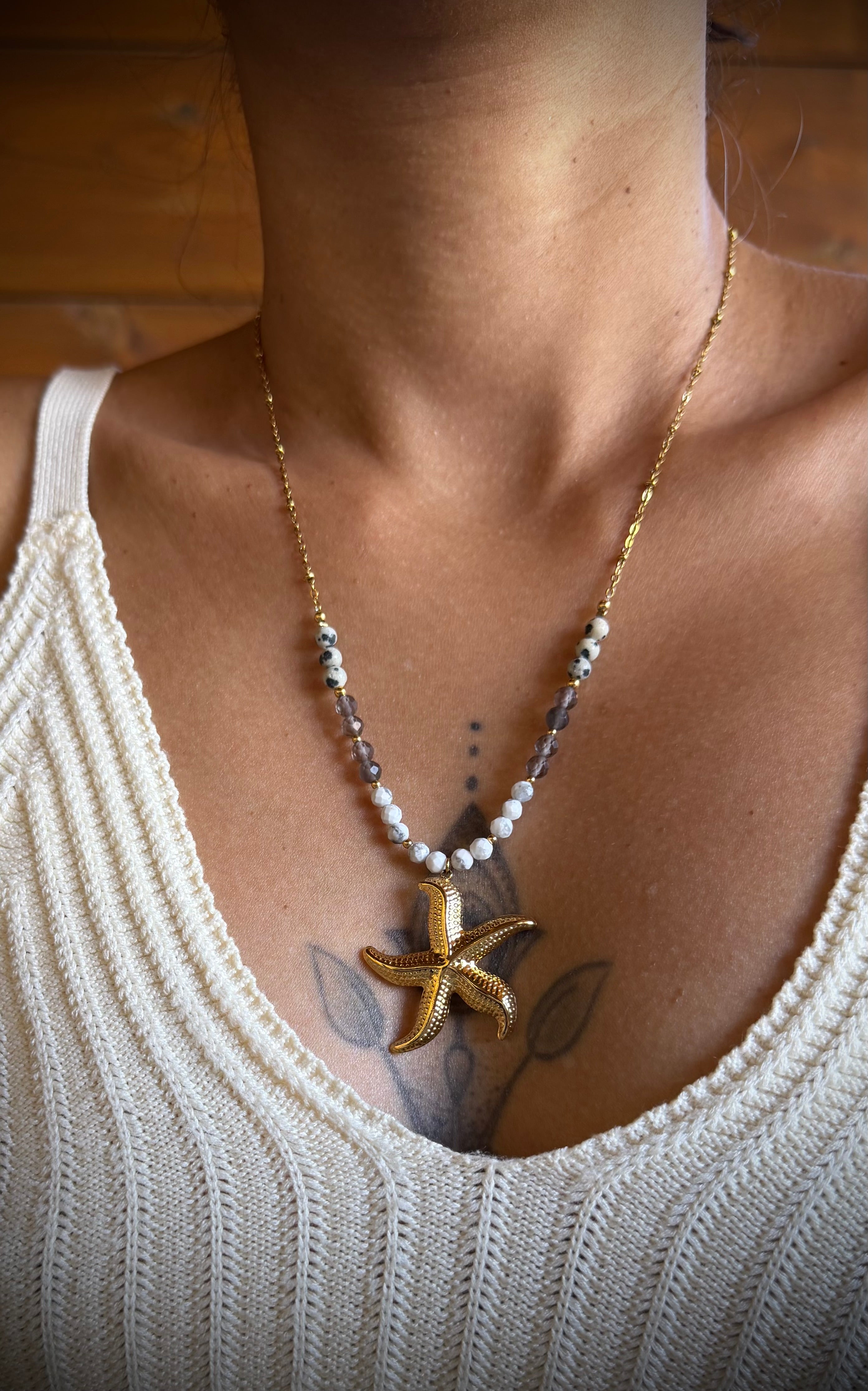 ✨ Collier Stella Marina – Jaspe Dalmatien, Howlite & Quartz Fumé