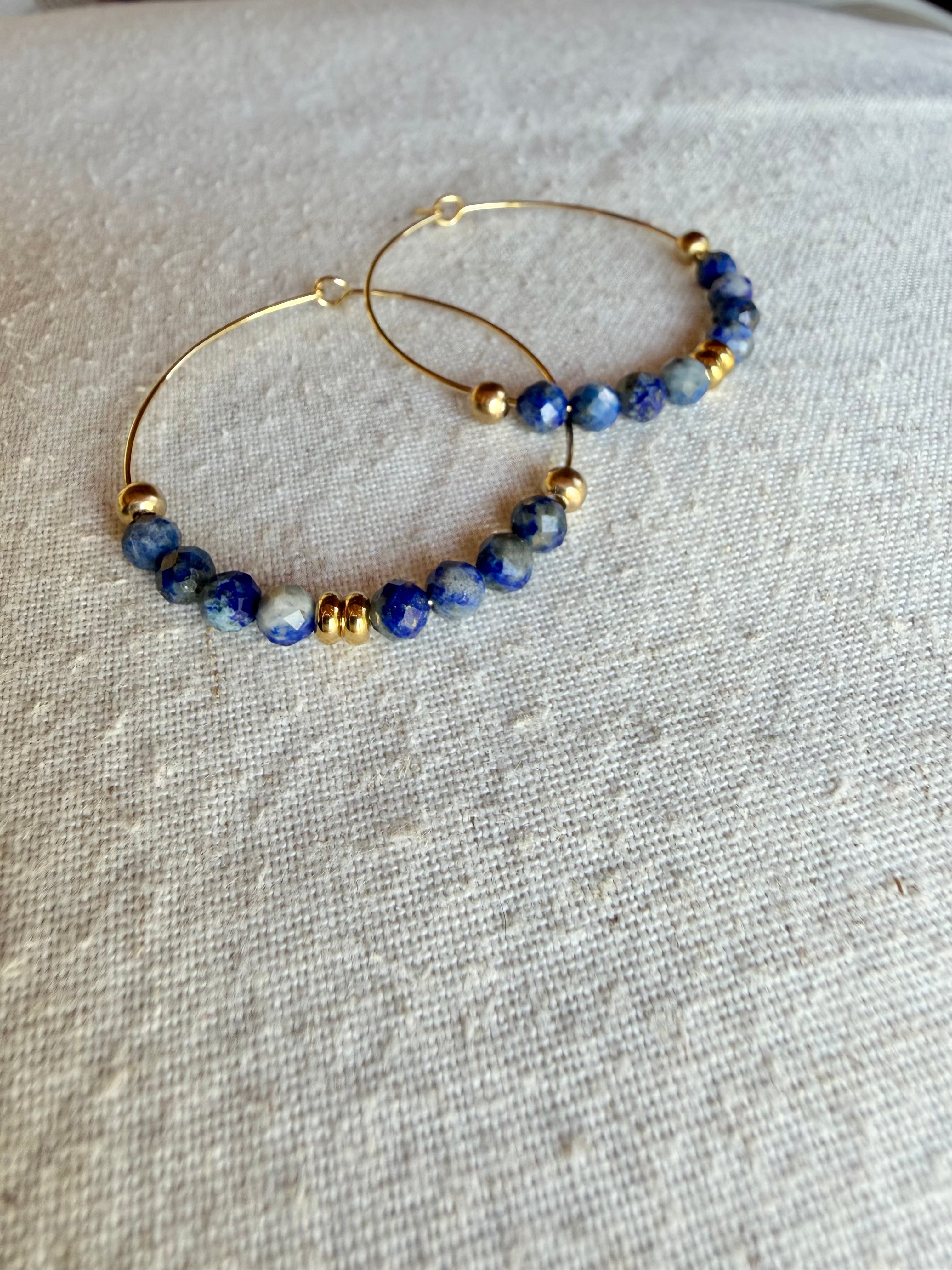 Boucles d’oreilles Nayra – Lapis-lazuli et acier inoxydable