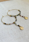 Boucles d’oreilles Maïa – Tourmaline multicolore, perle d’eau douce et acier inoxydable