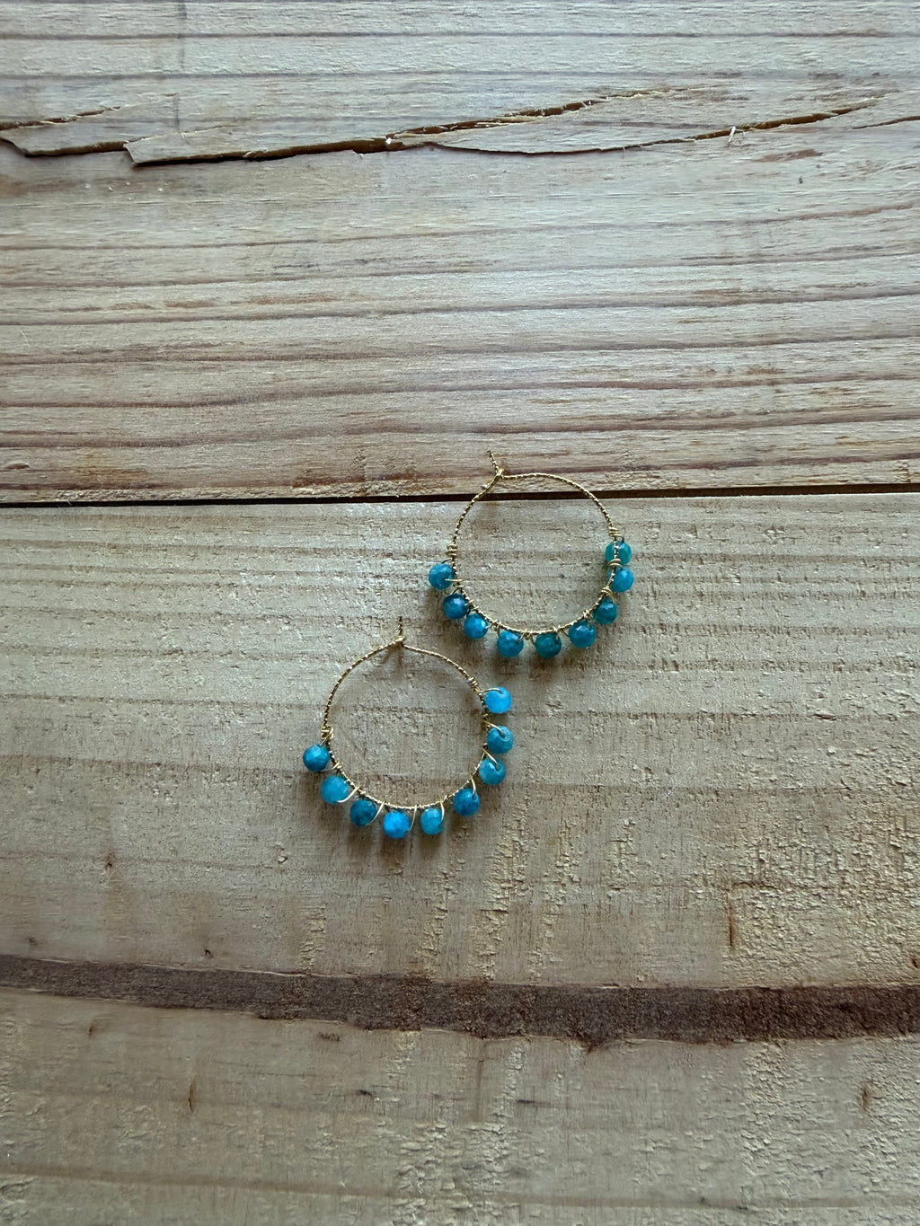 Boucles d’oreilles Apatite Bleue