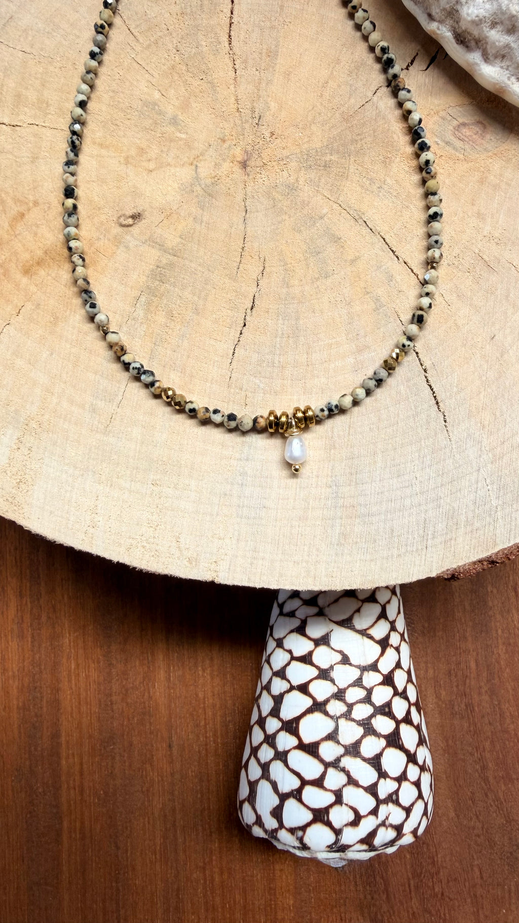 Collier Jaspe dalmatien & Perle d’eau douce