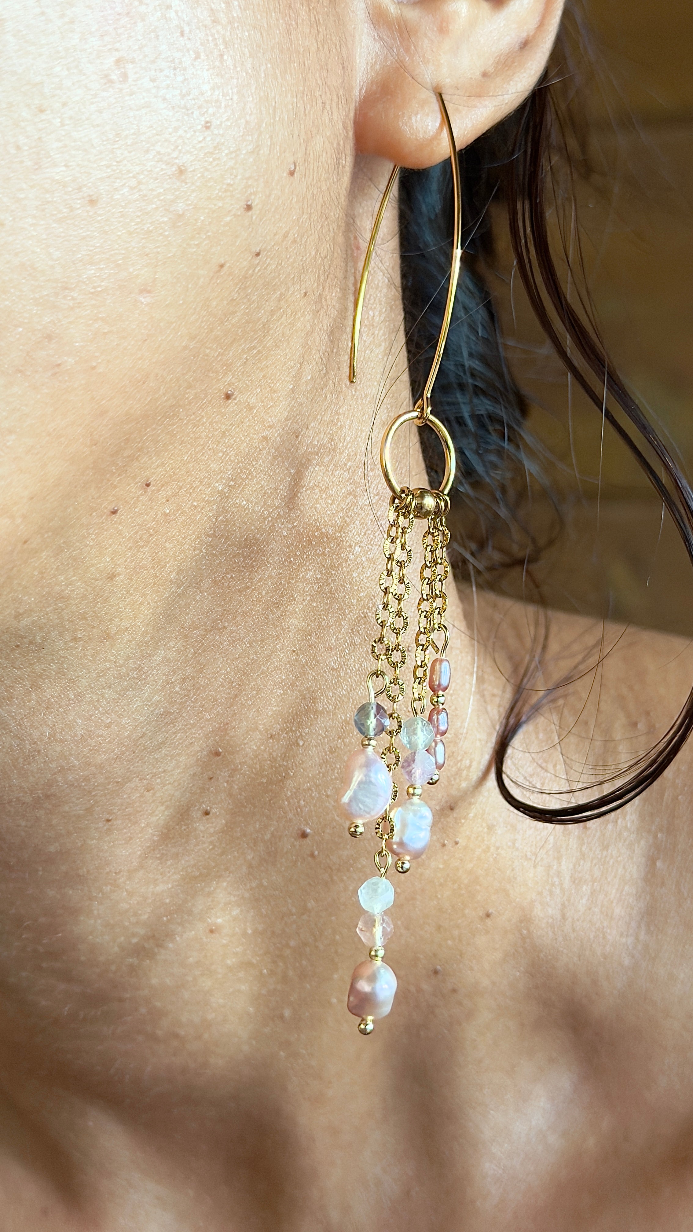 Boucles d’oreilles Liora – Fluorite et perles d’eau douce