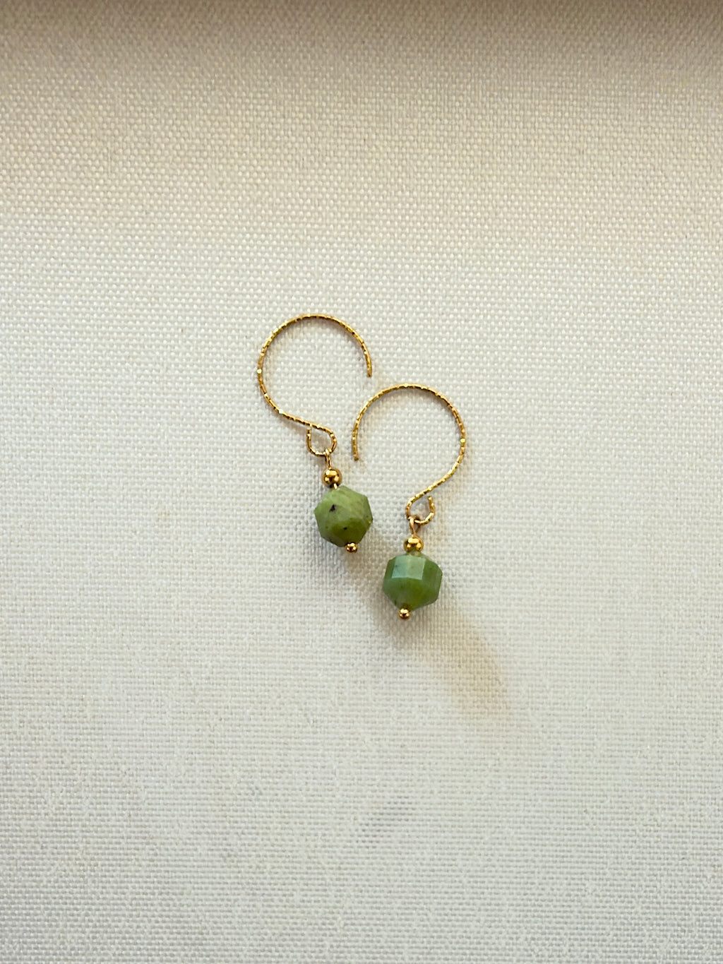 Les boucles Jade - Jade