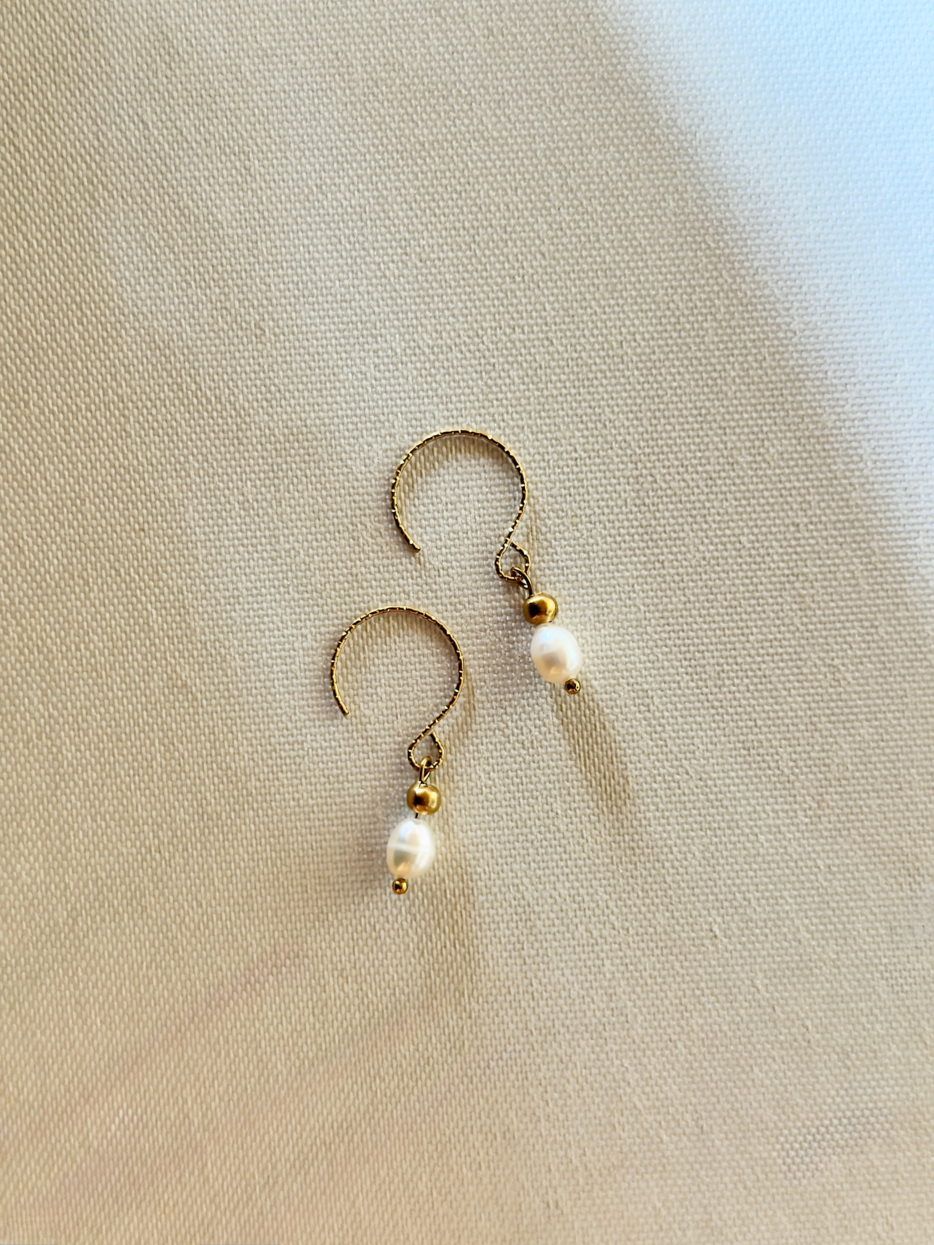 Les boucles Lya - Perles d'eau douce