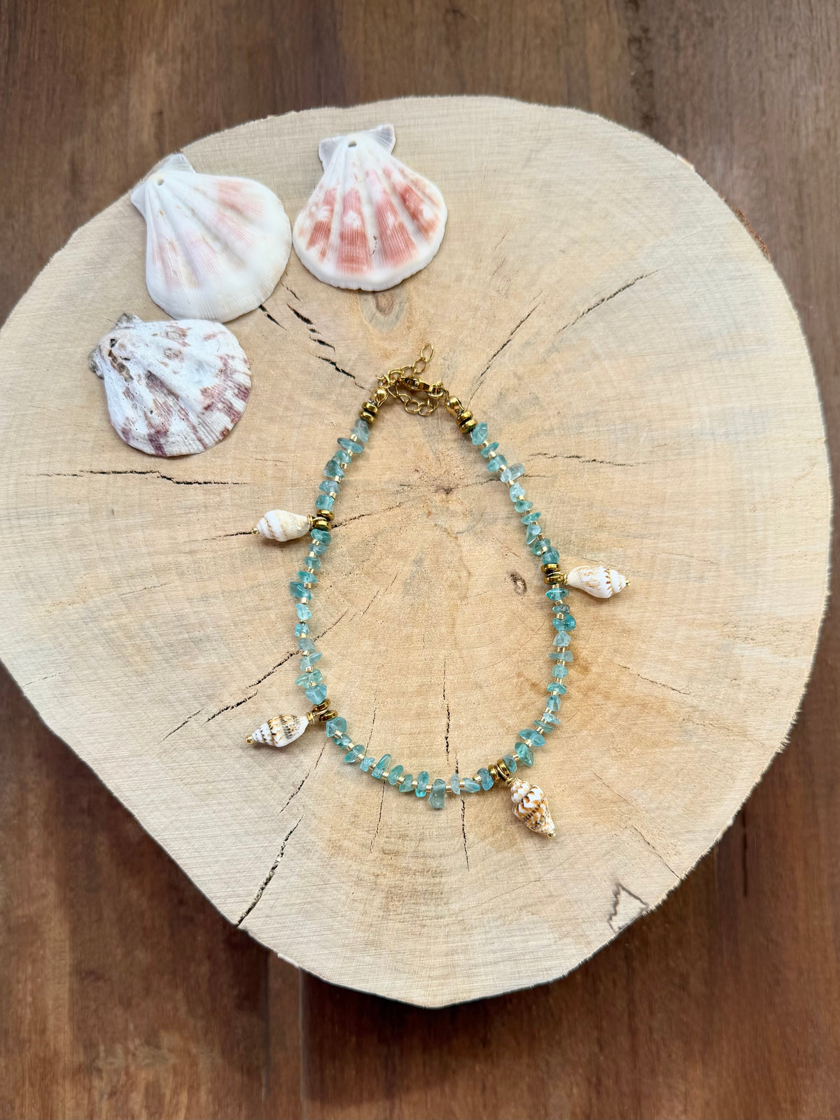 Chaîne de Cheville Apatite Bleue & Coquillages