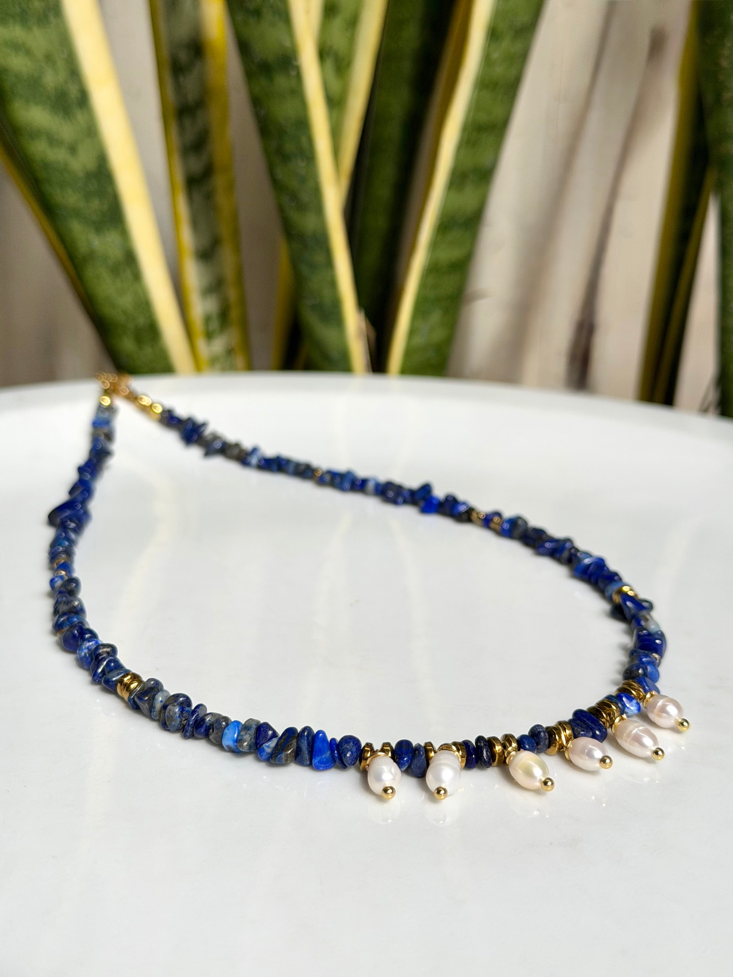 Lapis lazuli et perles d’eau douce