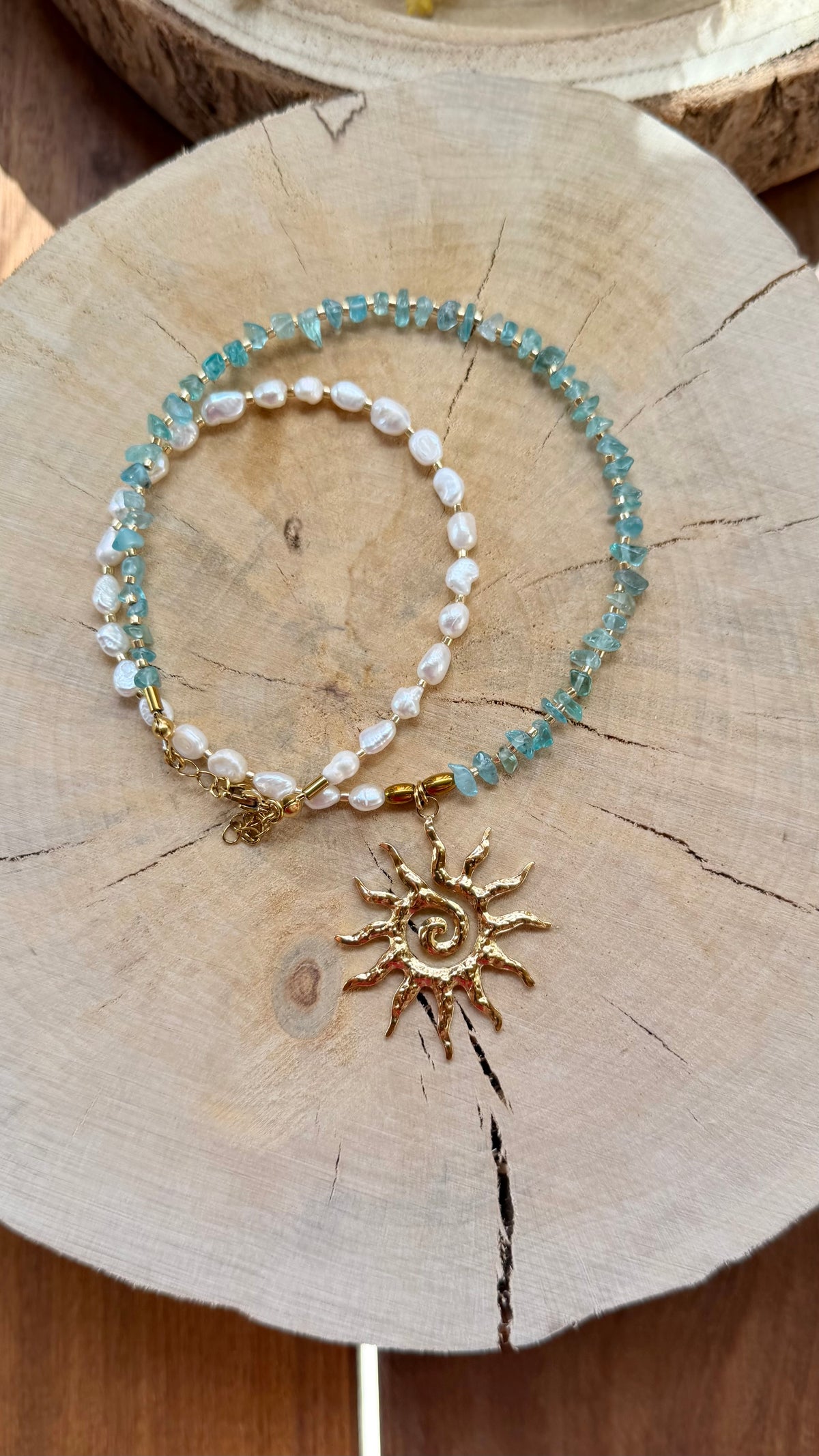 Collier Apatite Bleue & Perles d’Eau Douce – Soleil