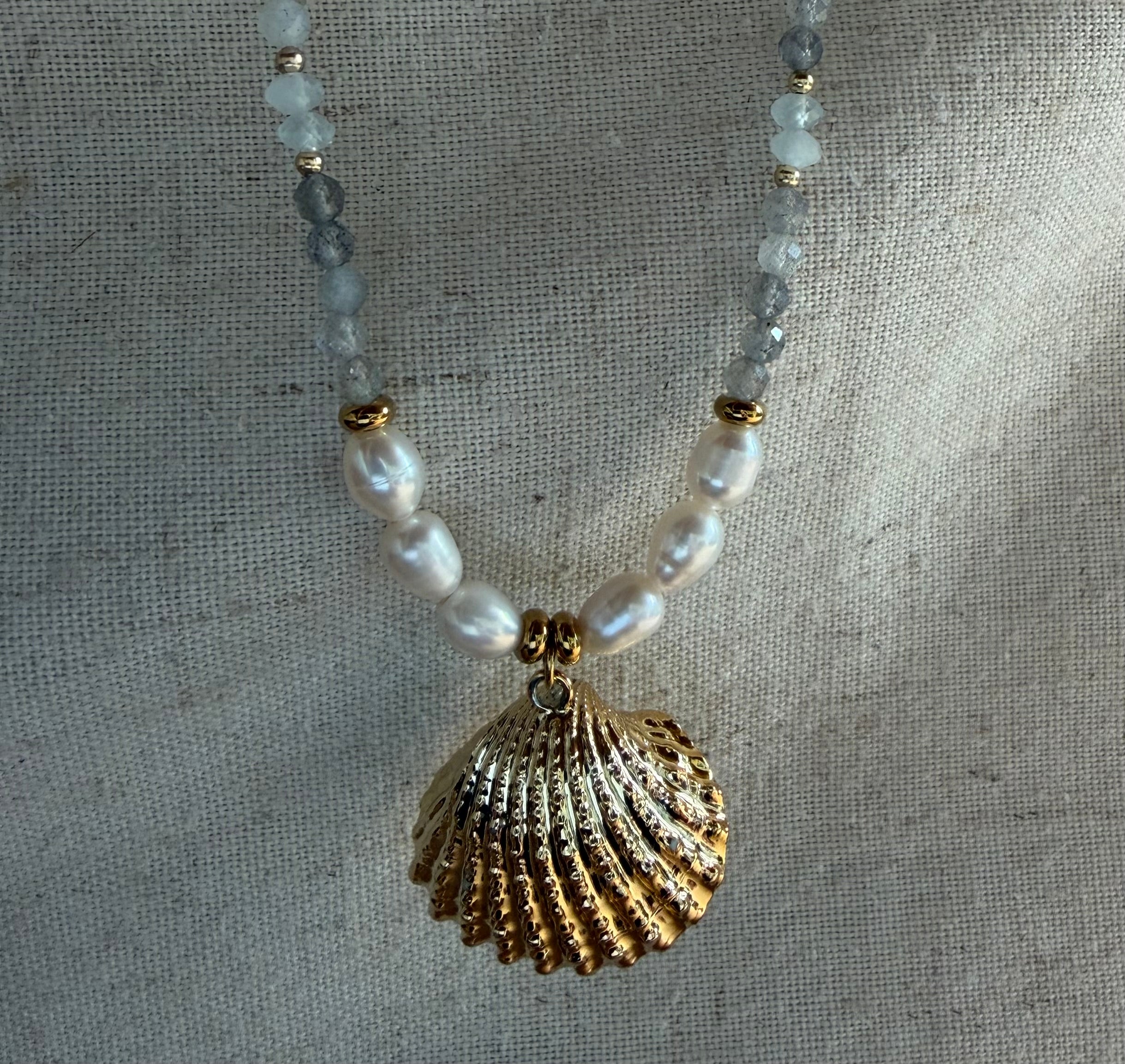 ✨ Collier Azura – Perles d’Eau Douce, Labradorite & Aigue-Marine