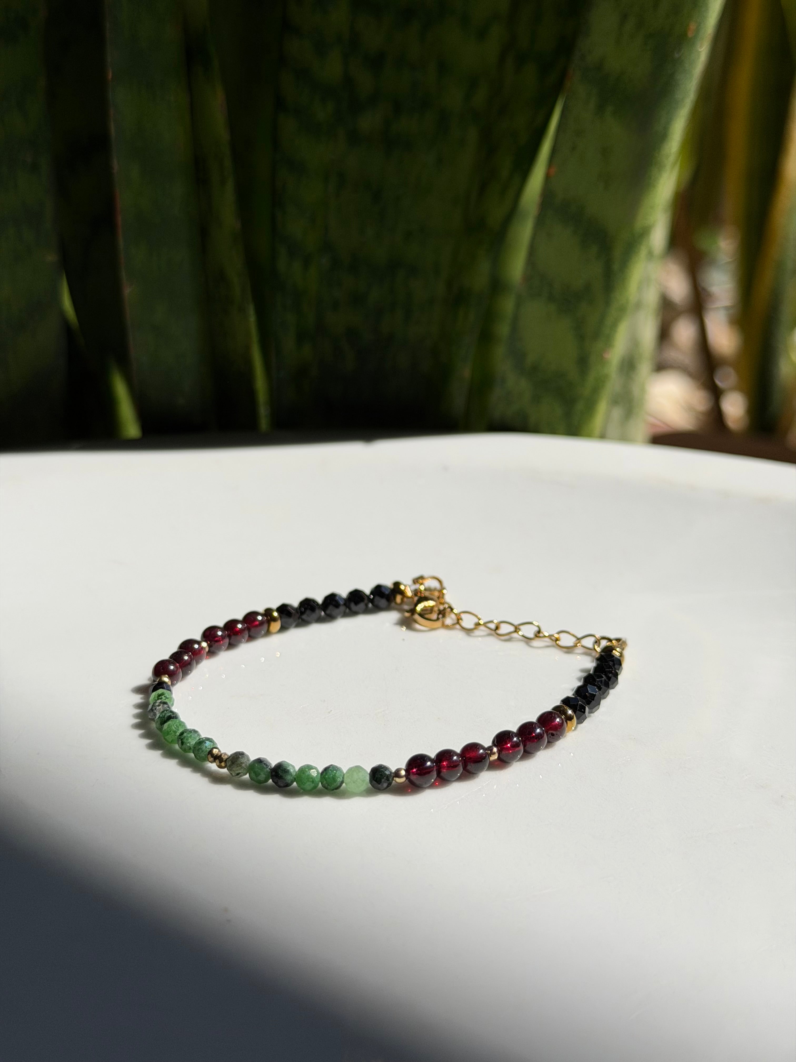 Bracelet Grenat - Zoisïte et Spinelle noire