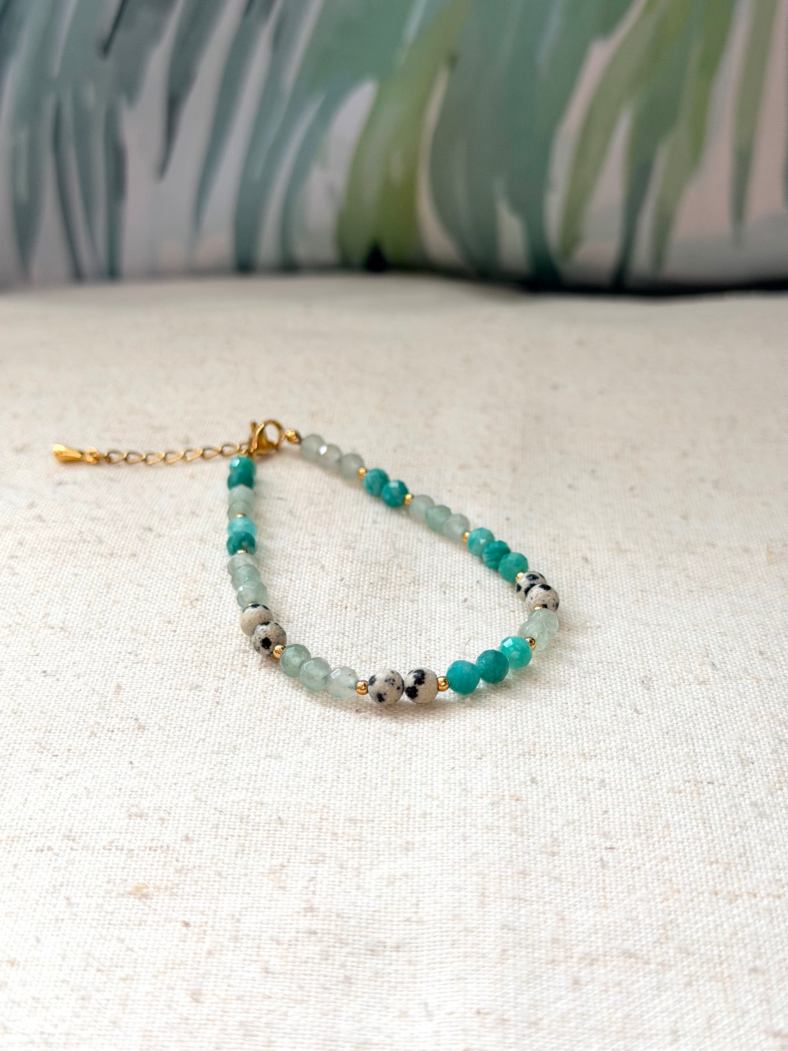 Bracelet en pierres naturelles jaspe dalmatien, amazonite et aventurine – Maïna