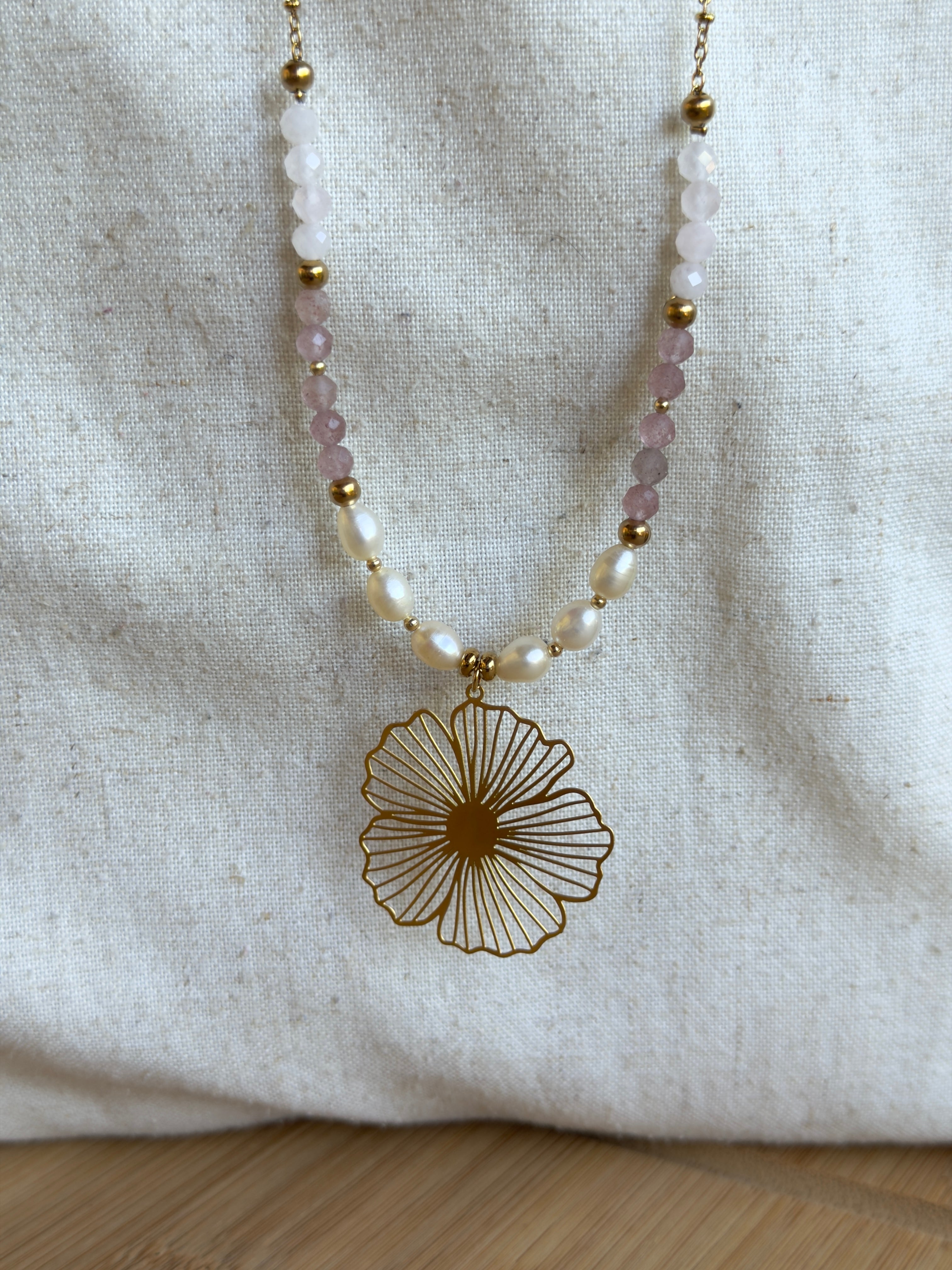 🌸 Collier Éloria - Quartz rose - Quartz Fraise - Perles d'eau douce