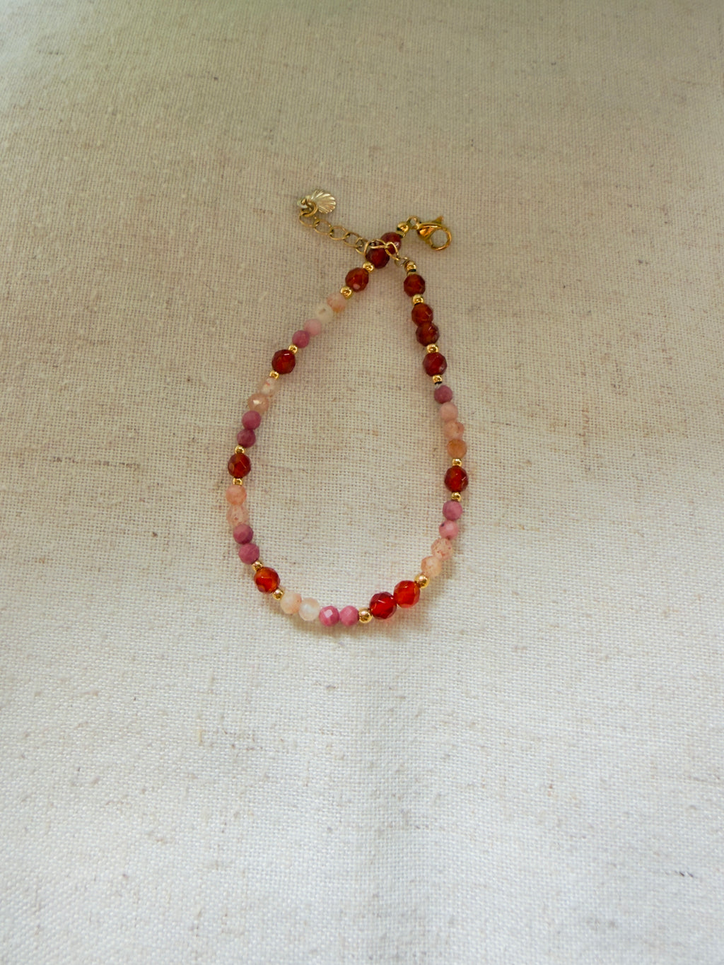 Bracelet en pierres naturelles cornaline, rhodonite et pierre du soleil – Eloria