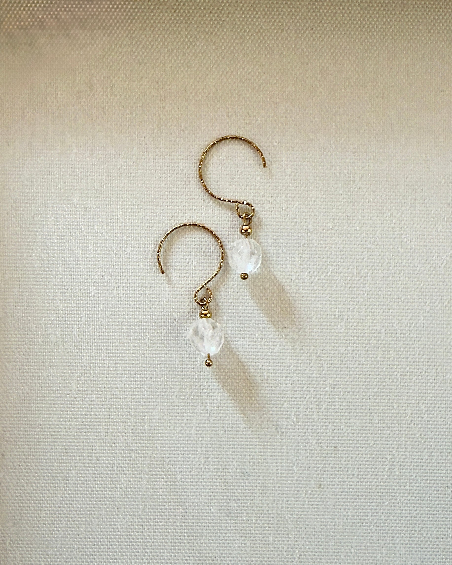 Les boucles Alba - Cristal de roche