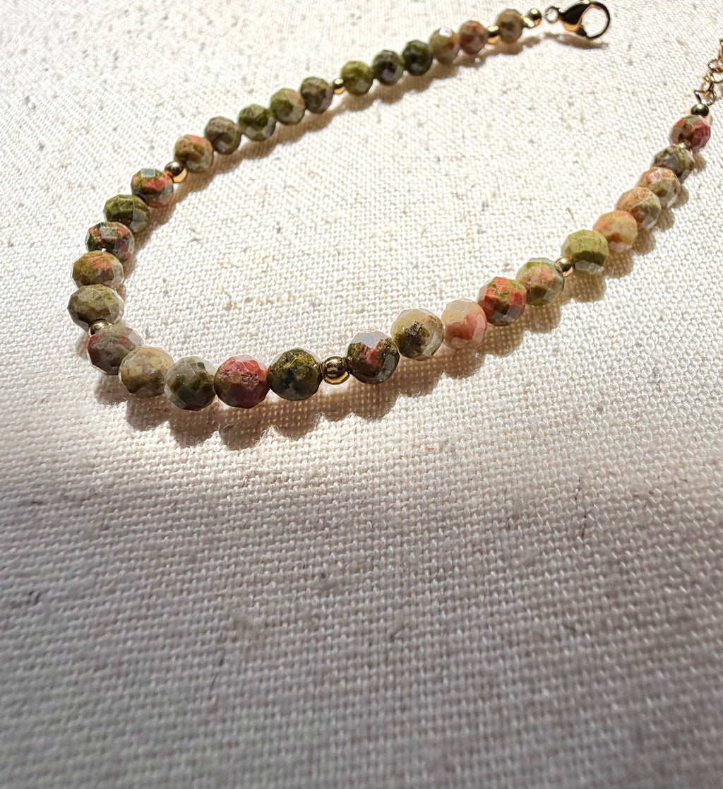 Bracelet en pierres naturelles unakite – Maïa