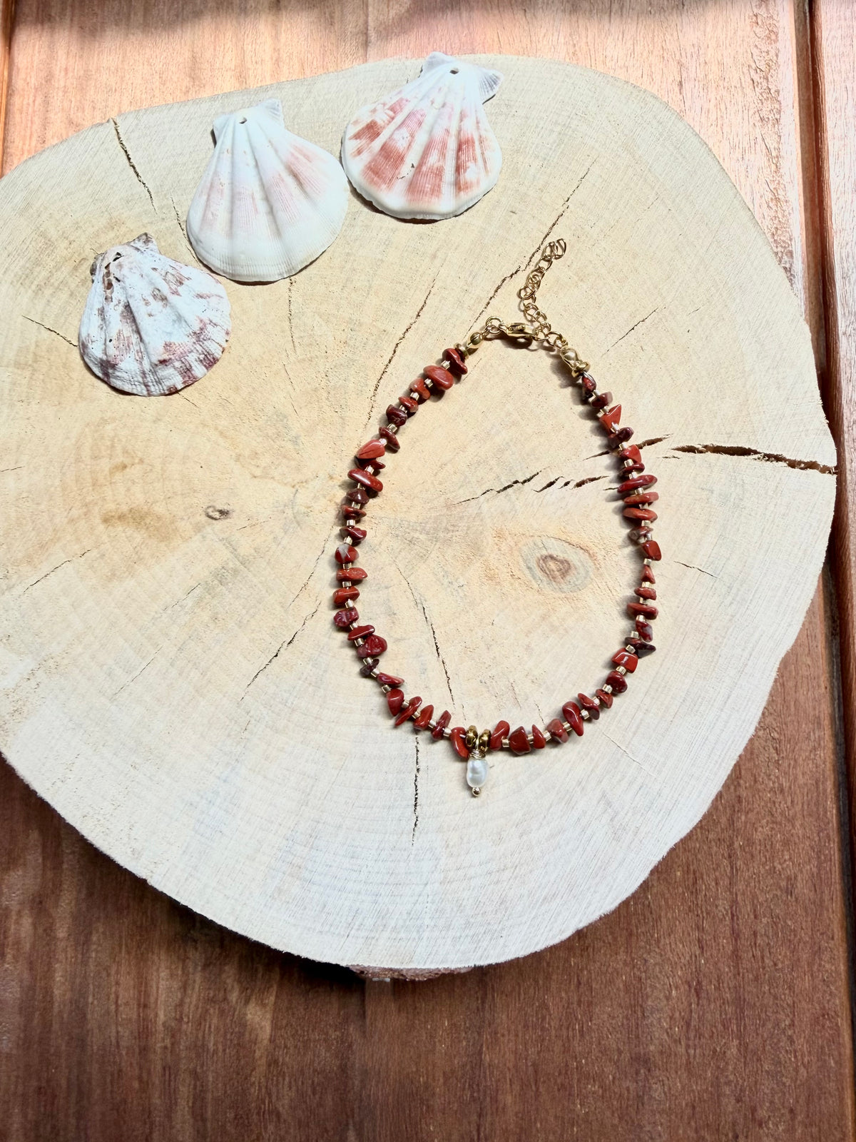 Chaîne de Cheville Jaspe Rouge & Perles d’Eau Douce