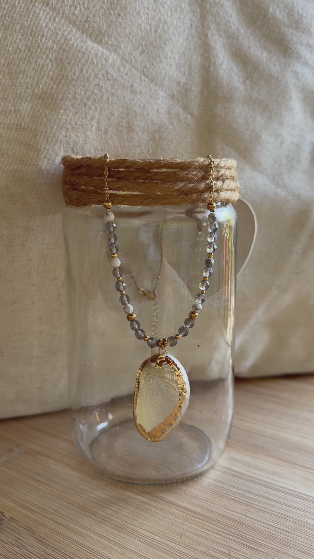 ✨ Collier Calypso – Howlite, Quartz Fumé & Coquillage Paua