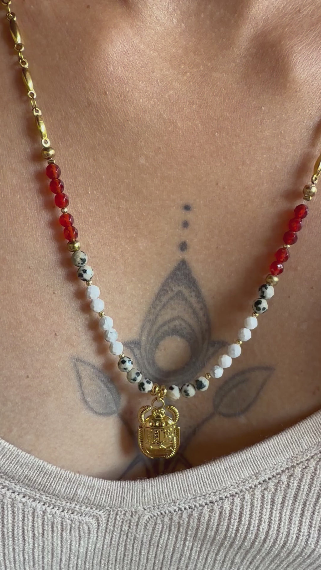 Collier Sora – Cornaline, jaspe dalmatien et howlite