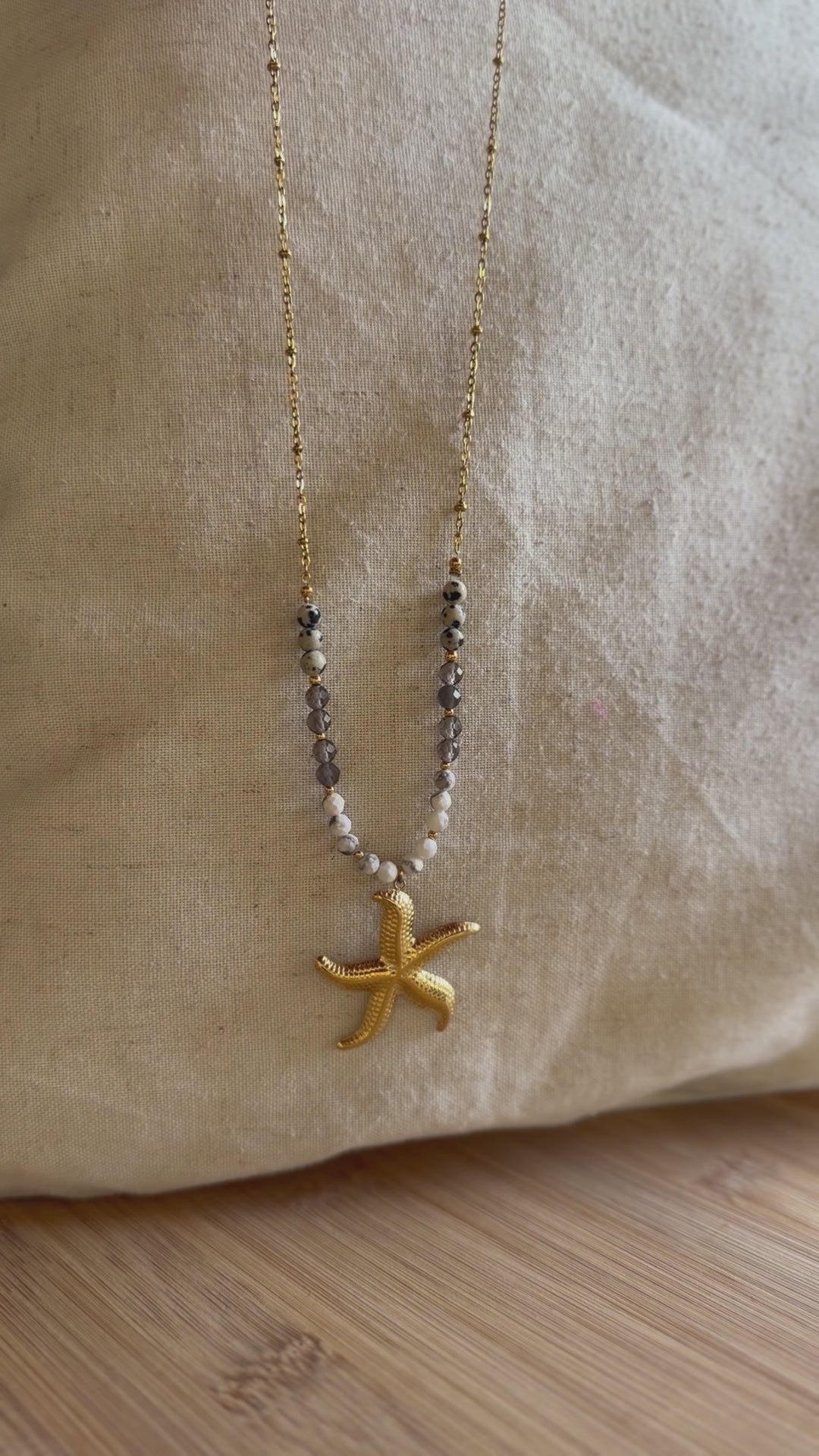 ✨ Collier Stella Marina – Jaspe Dalmatien, Howlite & Quartz Fumé