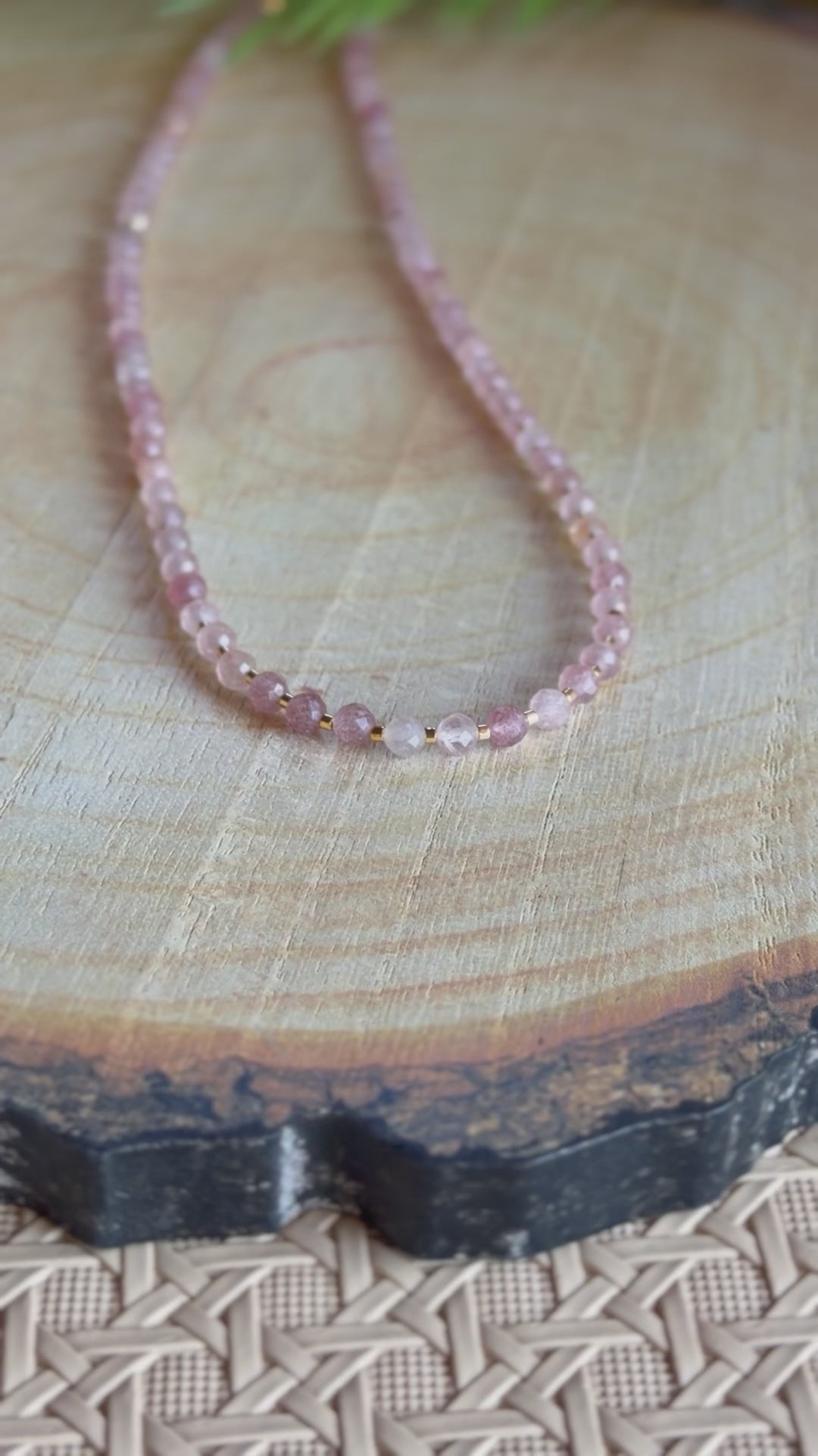 Collier Mila - Quartz Fraise