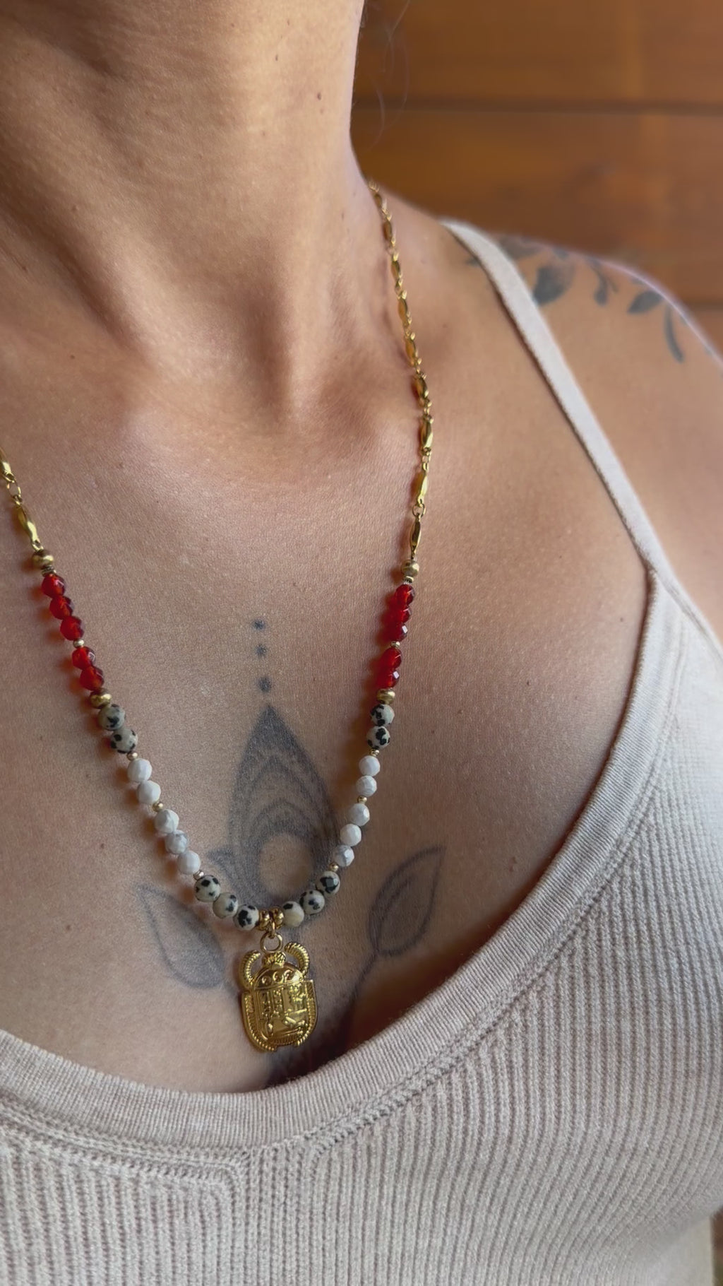 Collier Sora – Cornaline, jaspe dalmatien et howlite