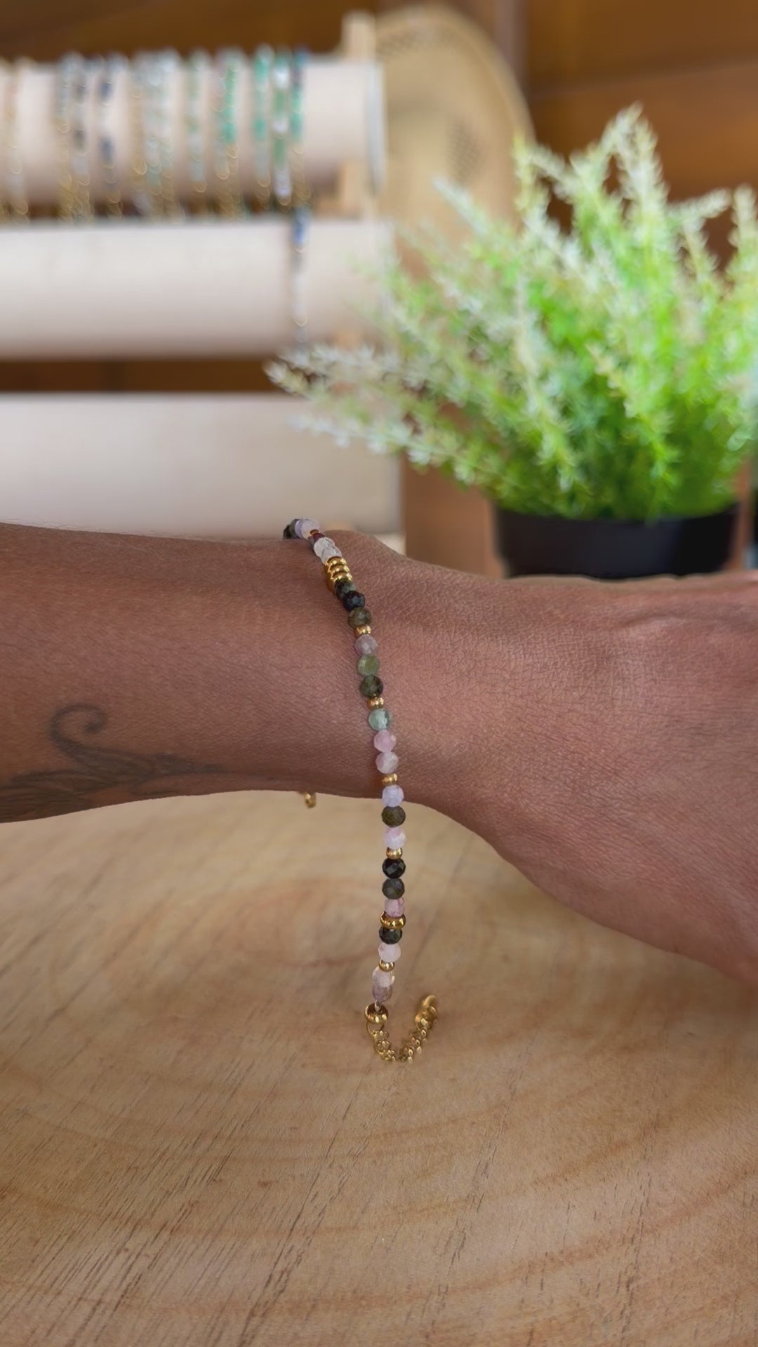 Bracelet en pierres naturelles tourmaline multicolore – Mélia